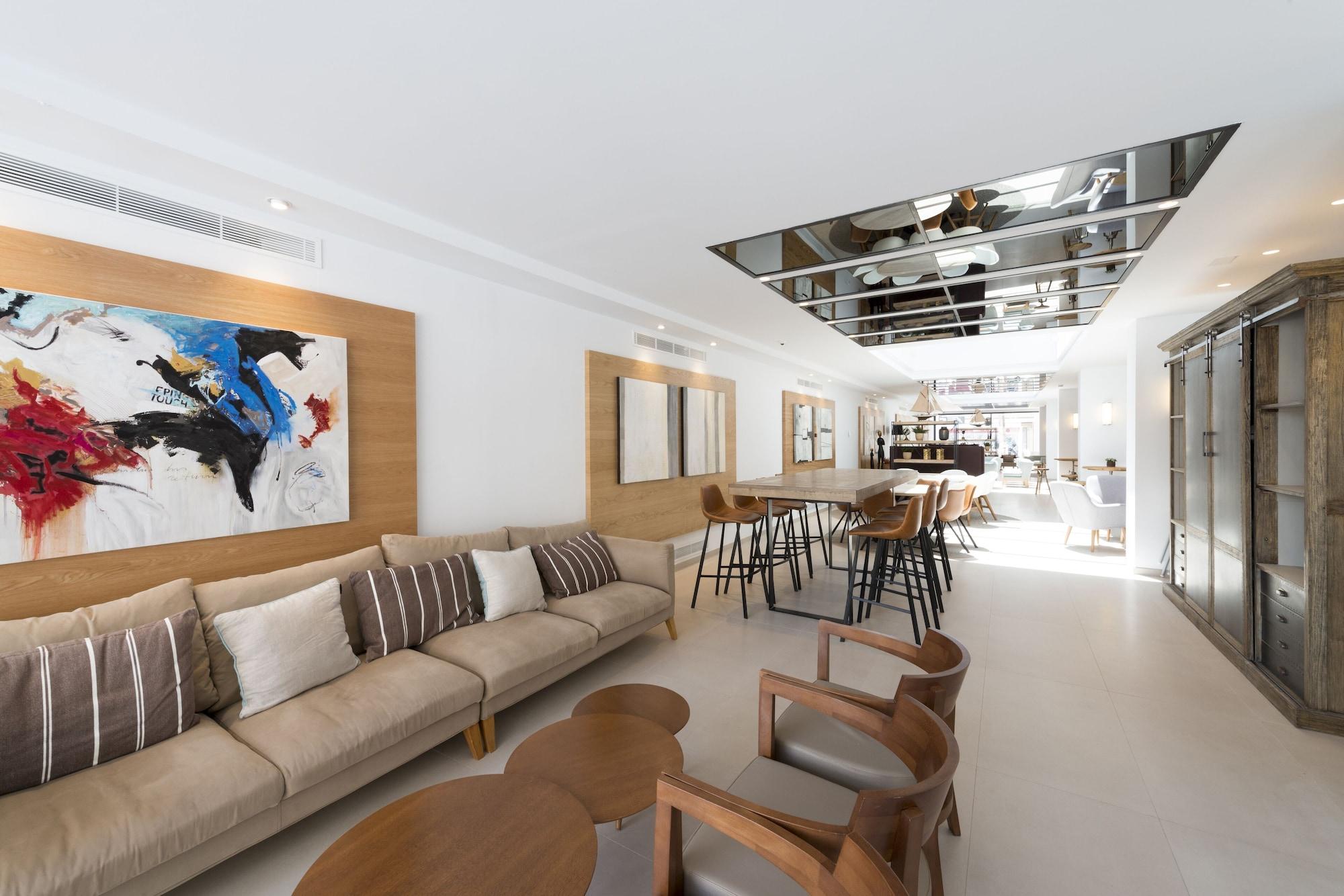 Vista Lobby Kyrat Amarac Suites