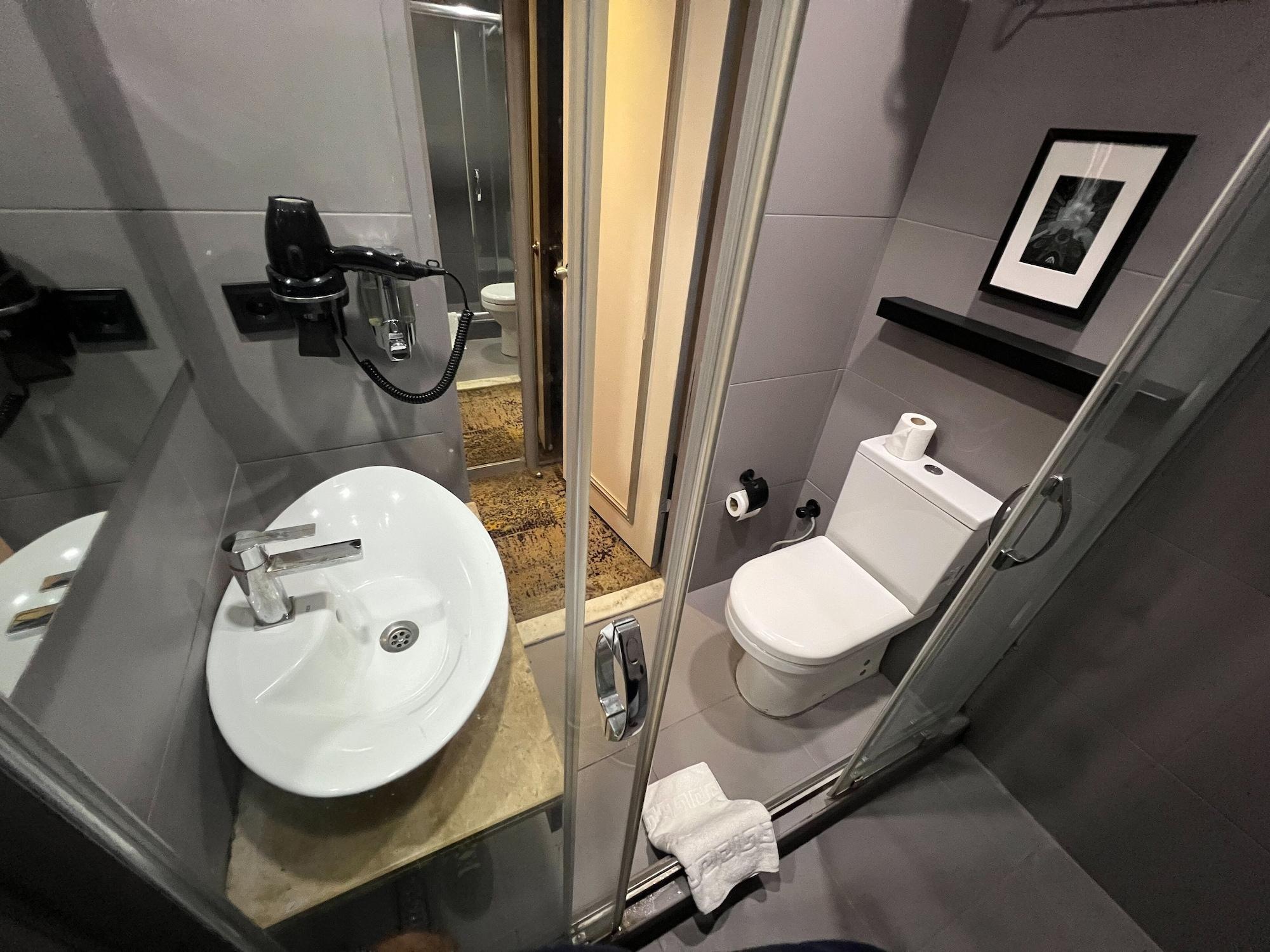 Equipamiento de Habitación All Seasons Hotel