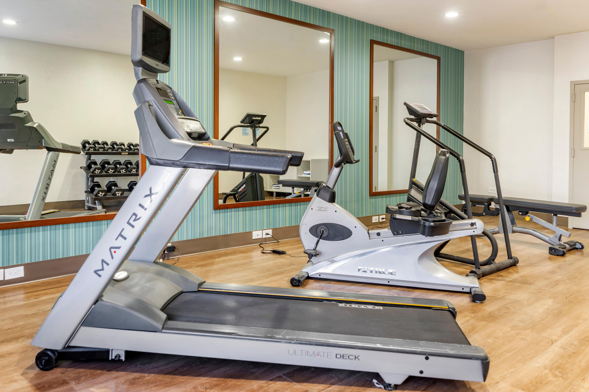 Instalaciones Recreativas Holiday Inn Express Hotel & Suites Albuquerque Midtown by IHG