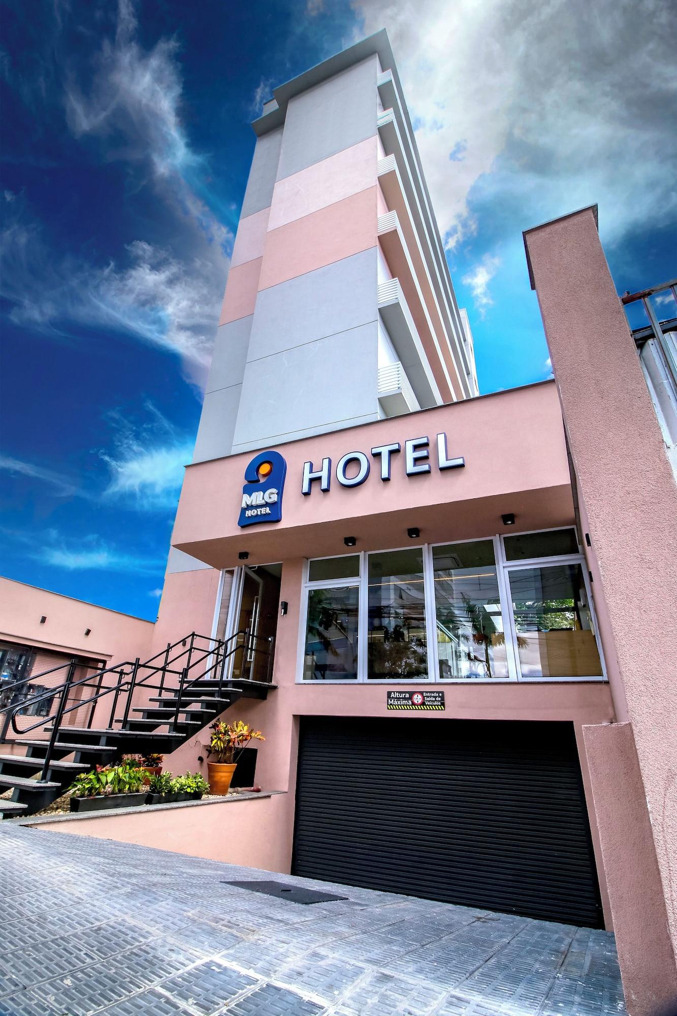 Varios MLG HOTEL