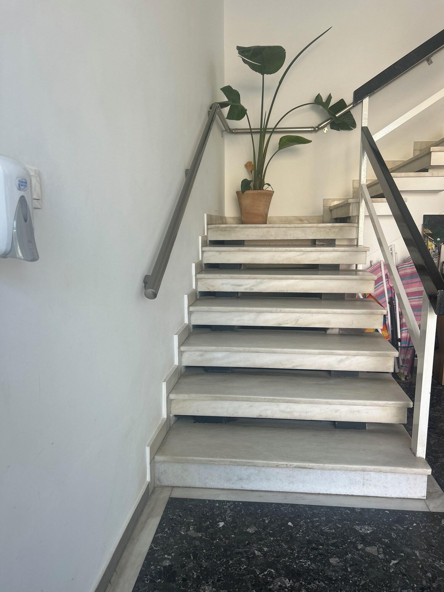 Vista Lobby Castell hotel