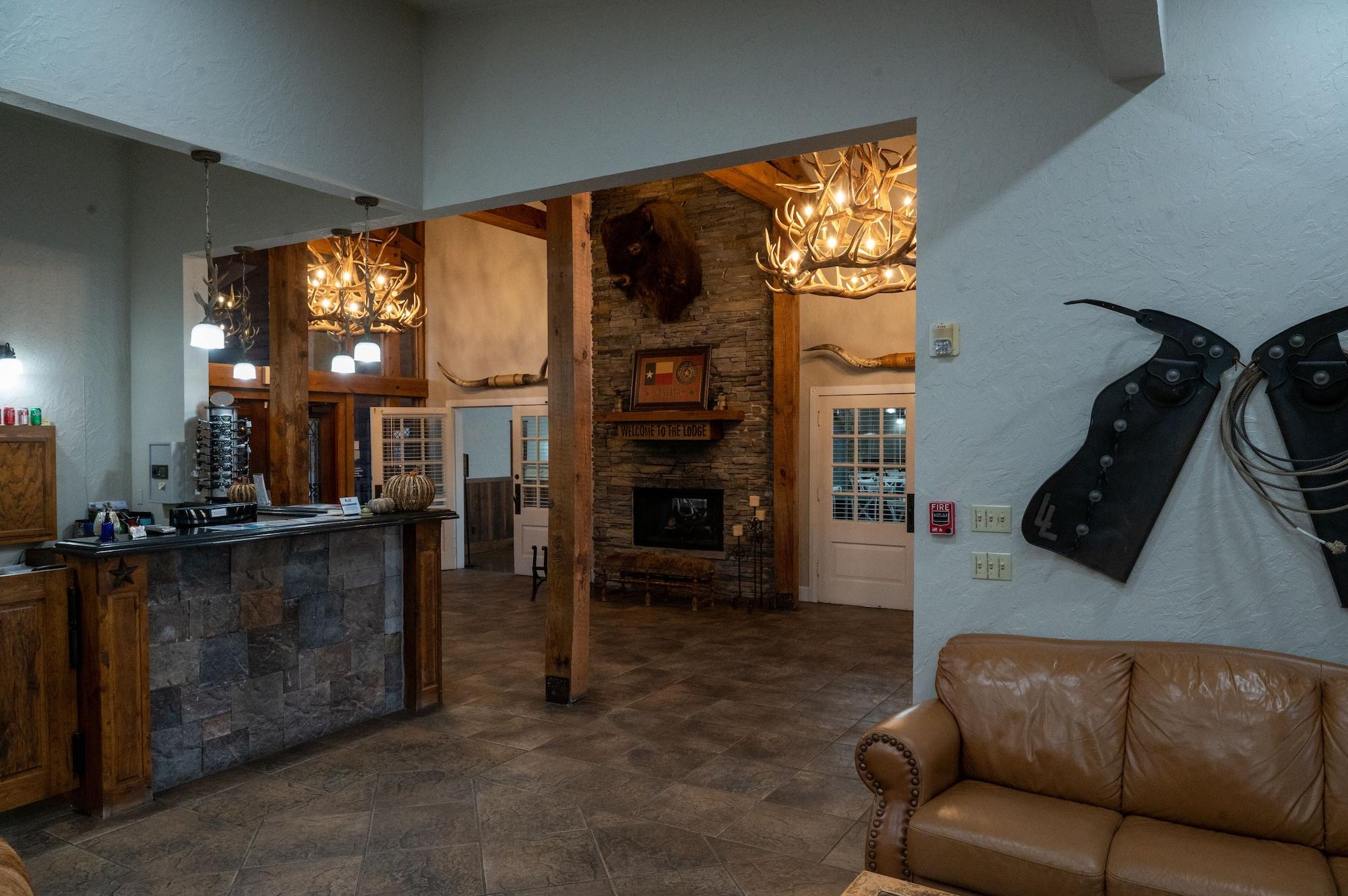 Vista Lobby Lone Star Lodge and Marina