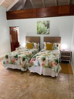 Alquiler Vacacional - Poolside in Paradise at Castaway Villa