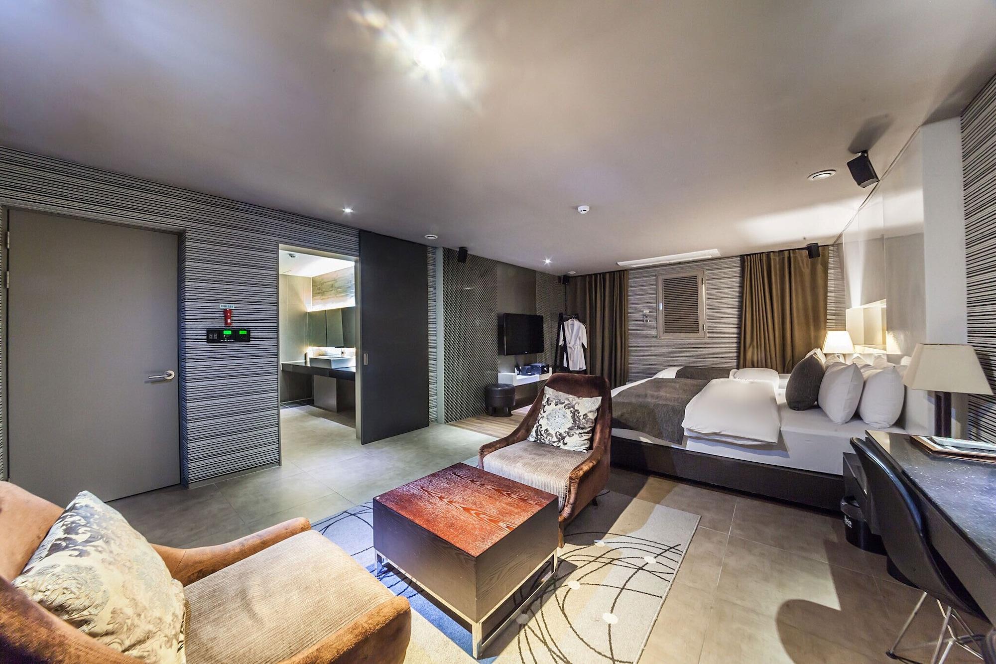 Habitación JBIS Hotel