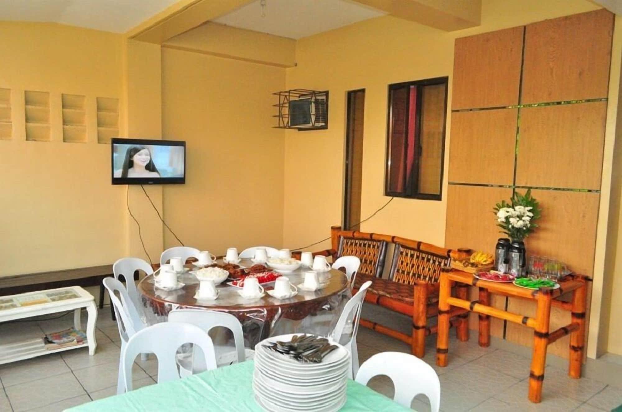 Restaurant Haus Of Tubo Pension House