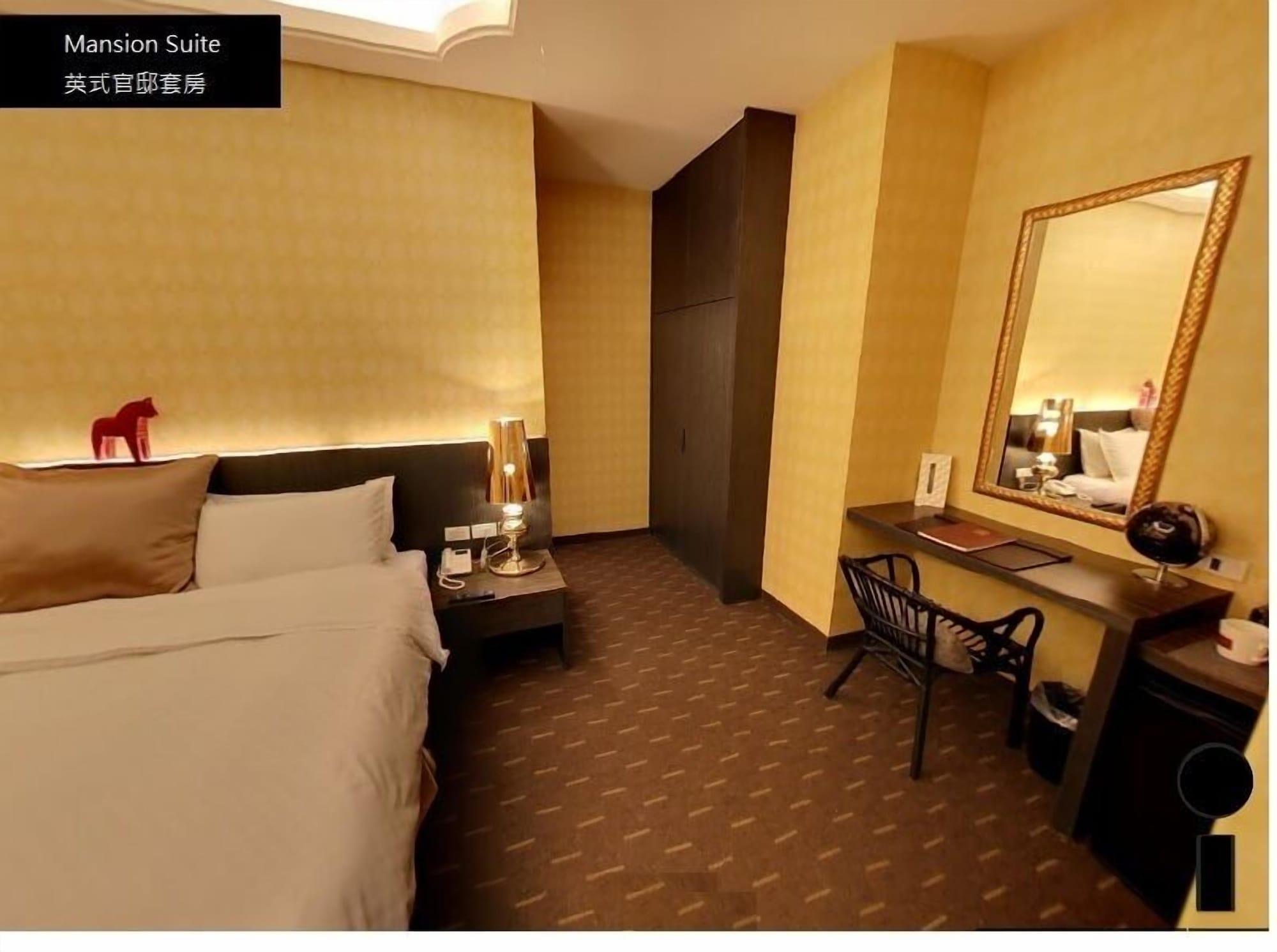Set de Habitación VICTORIA STAR HOTELS & BUSINESS VILLAGES