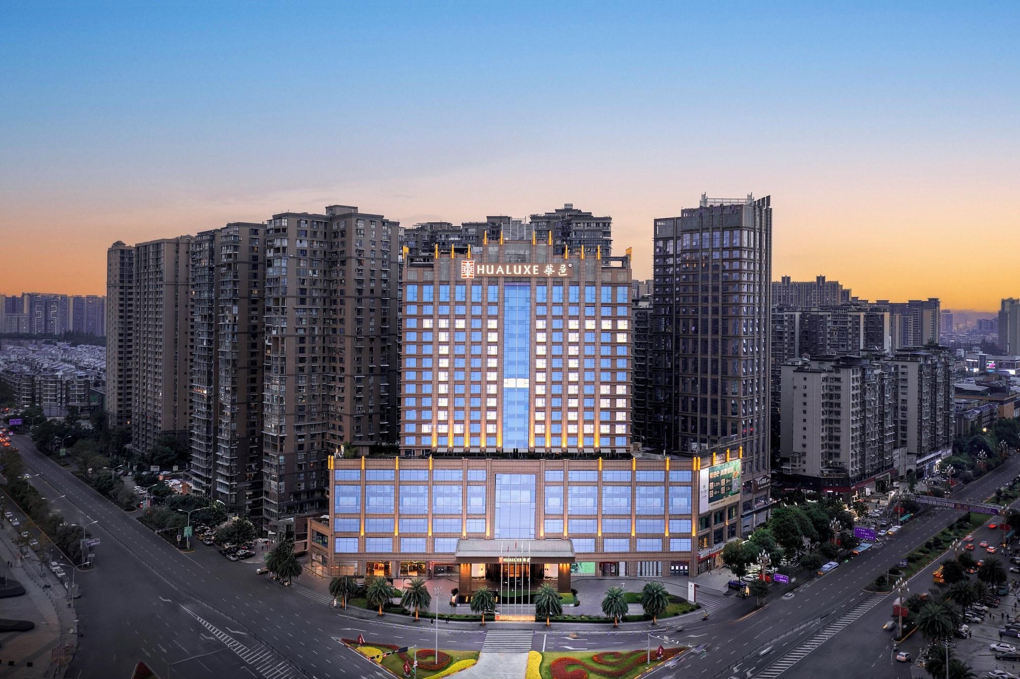 Vista Exterior Hualuxe Leshan