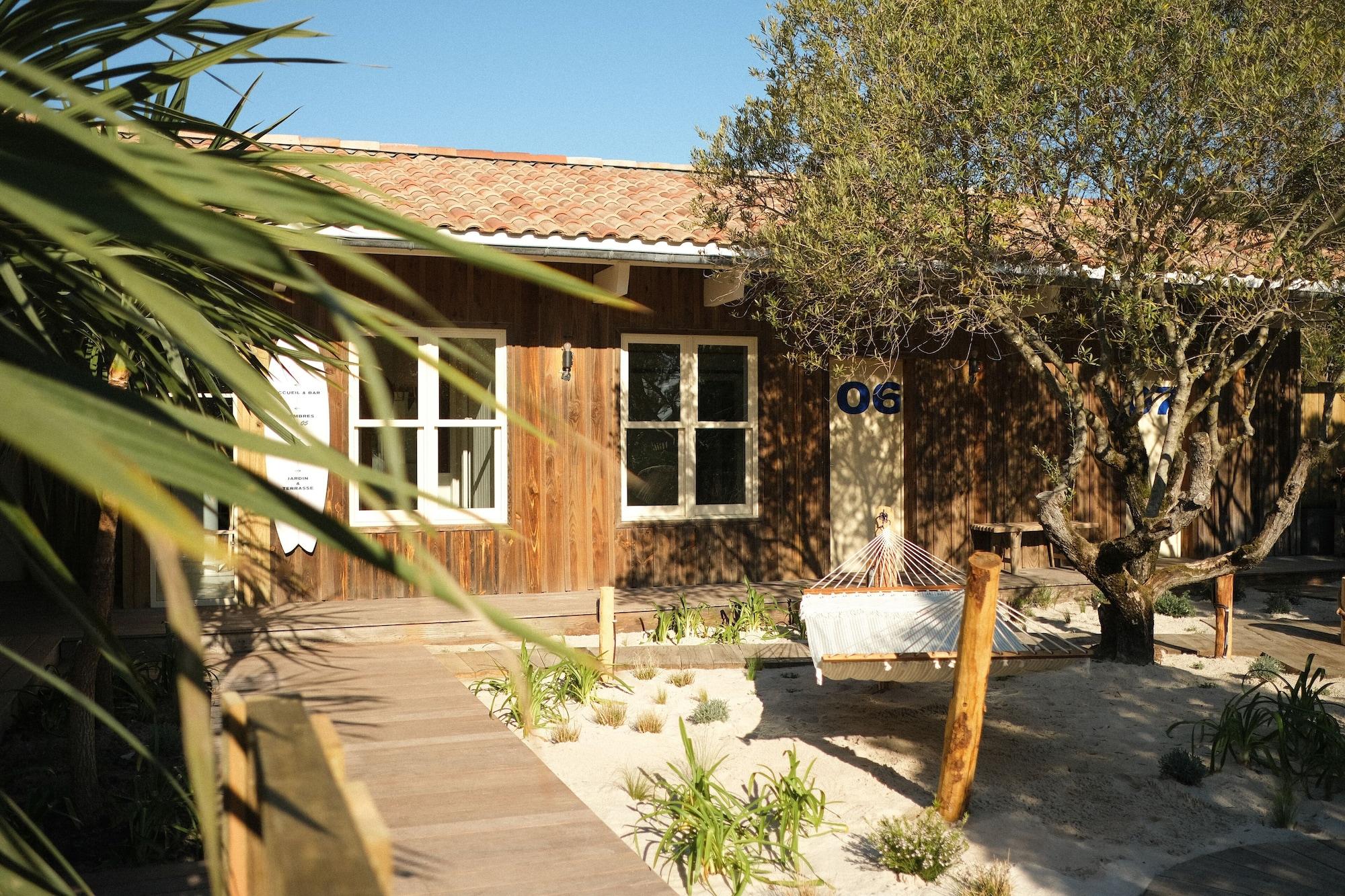 Varios Hôtel des Dunes