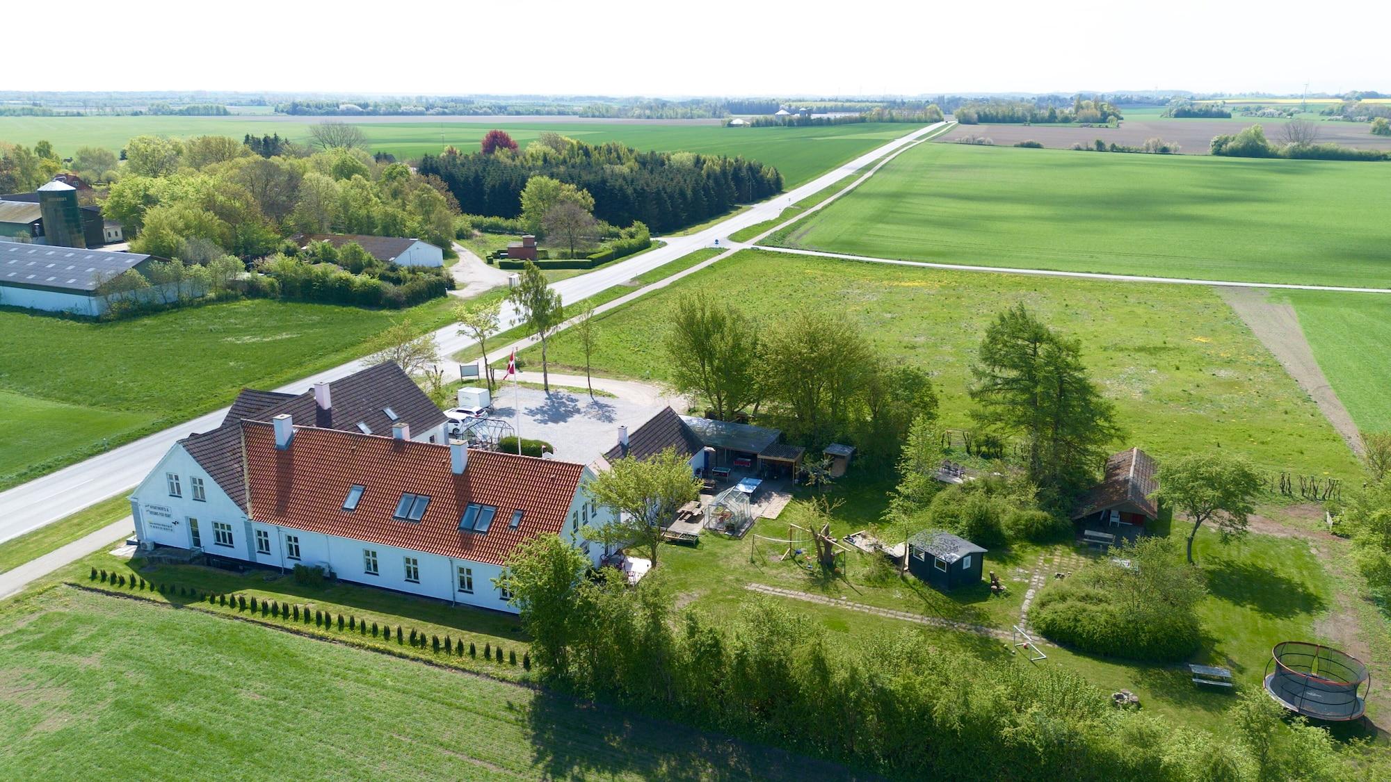 Vista Exterior Marielyst Sleep and Go