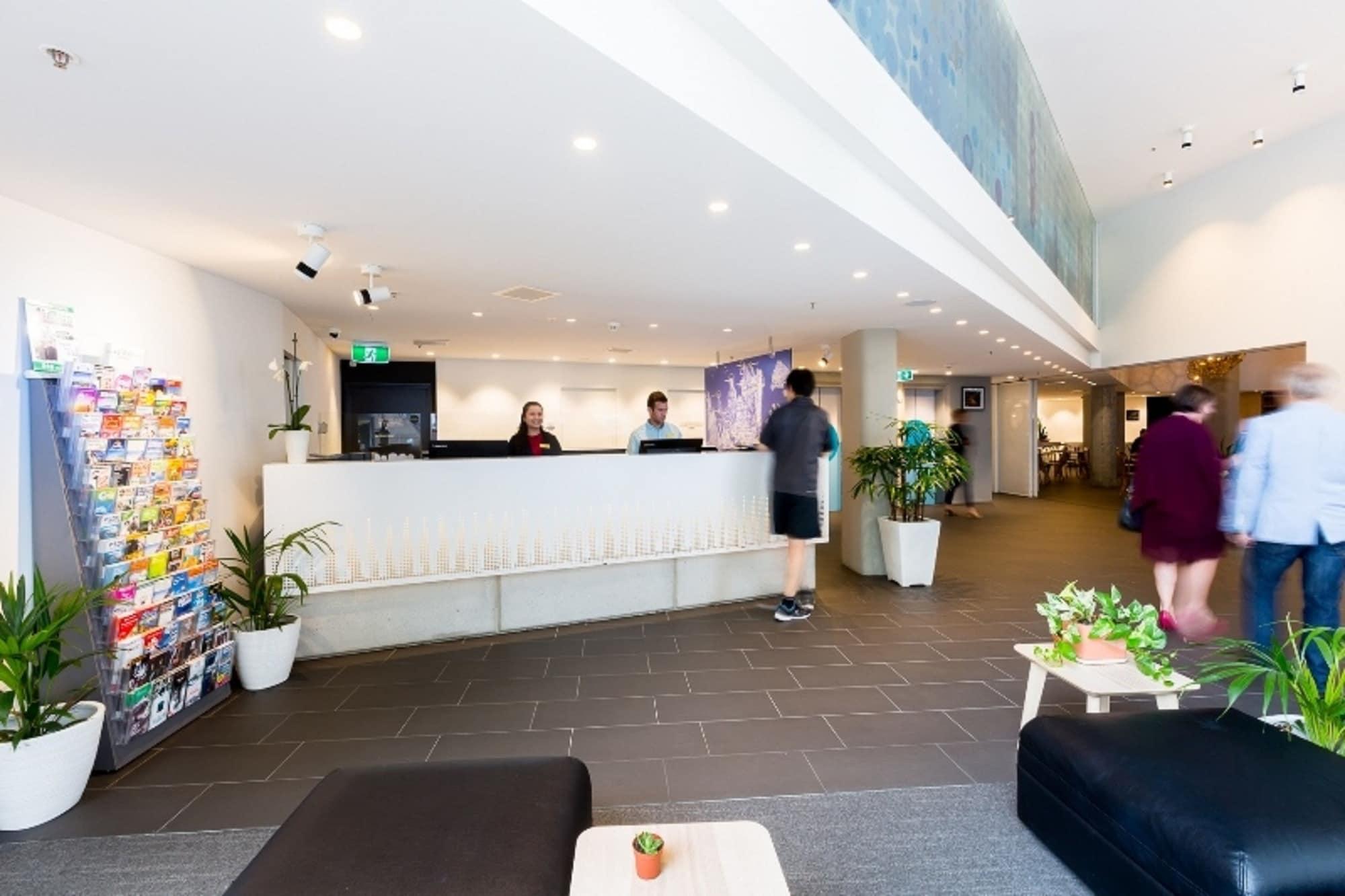 Vista Lobby Song Hotel Sydney