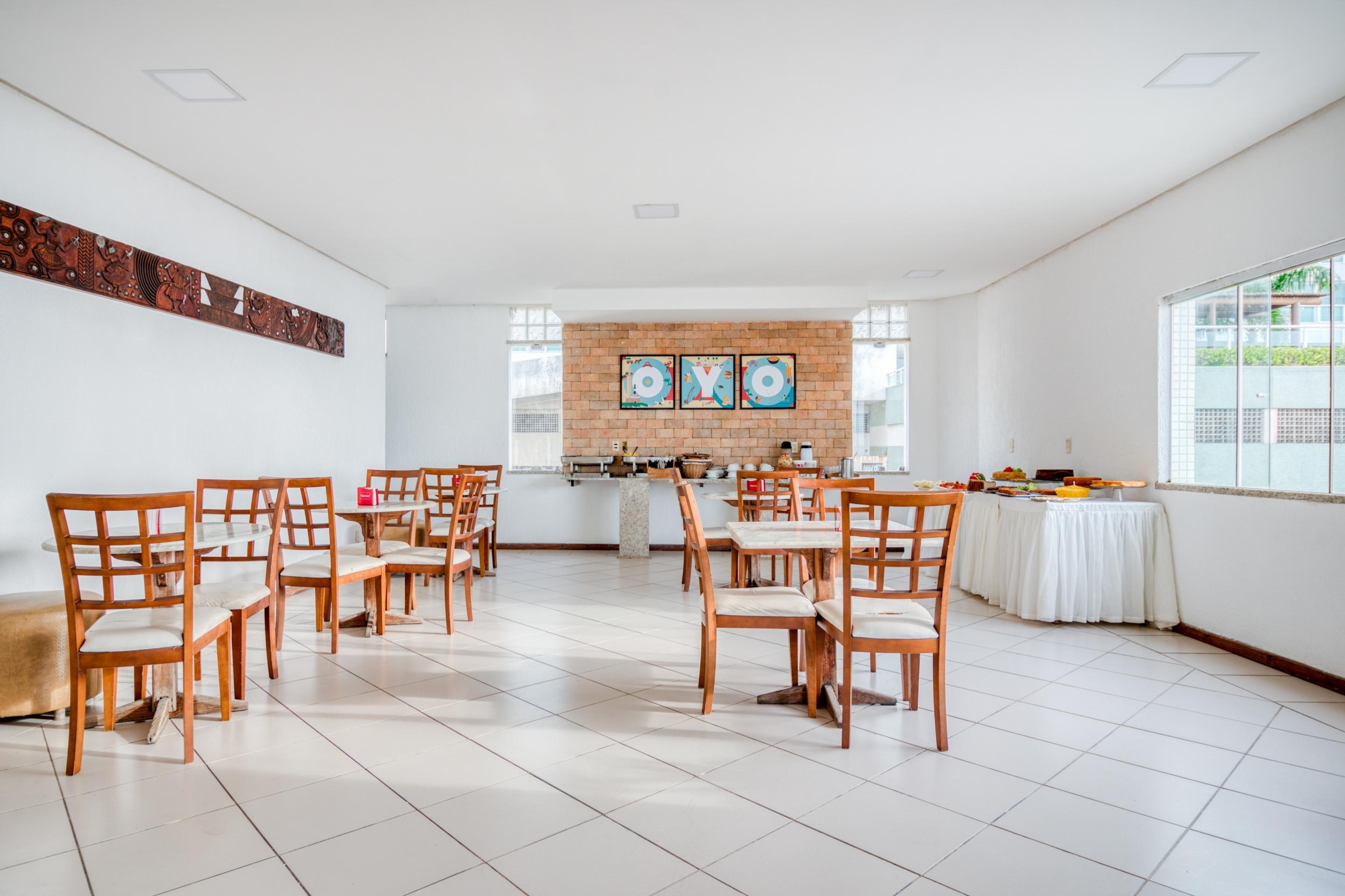 Restaurant OYO Hotel Praia de Ondina - Salvador