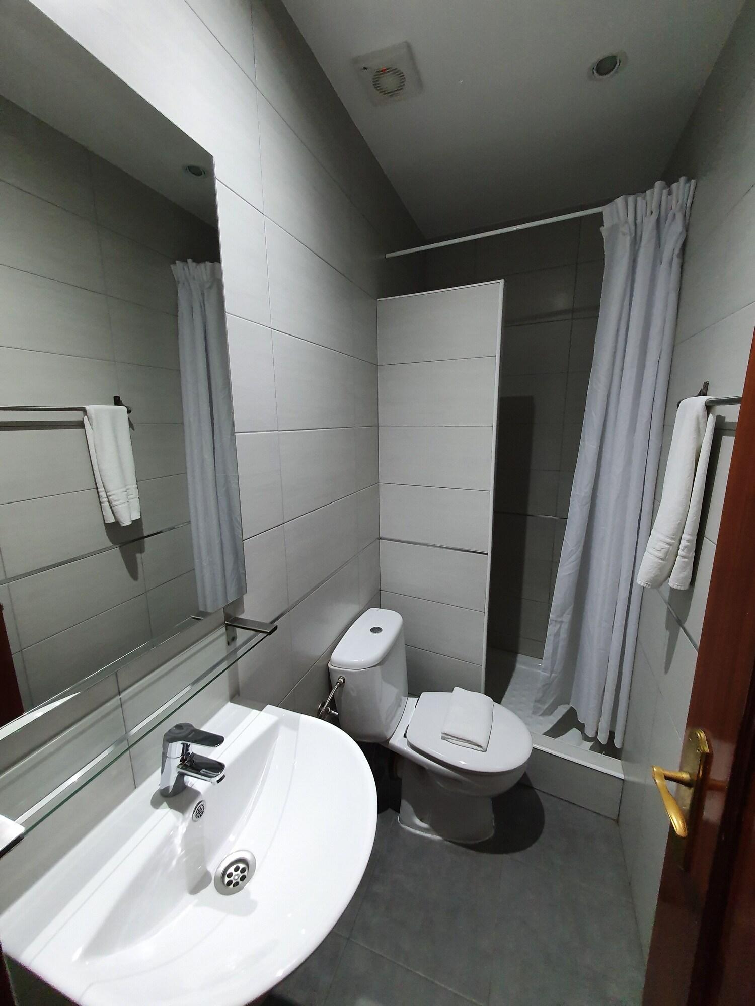 Equipamiento de Habitación Ch Otello Rooms By HEBEROOMS
