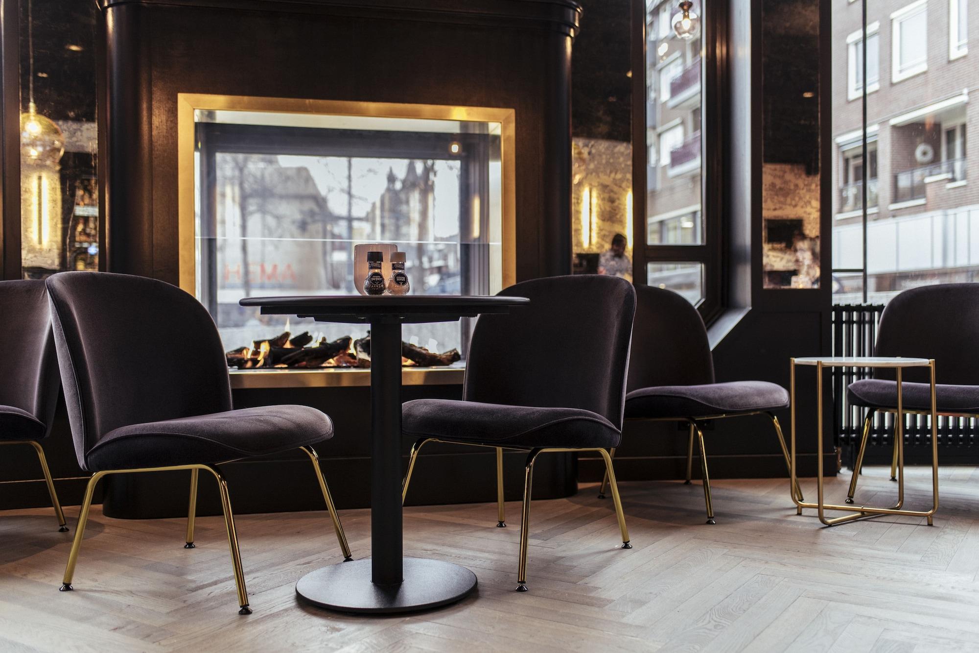 Bar/Salón Theaterhotel De Oranjerie