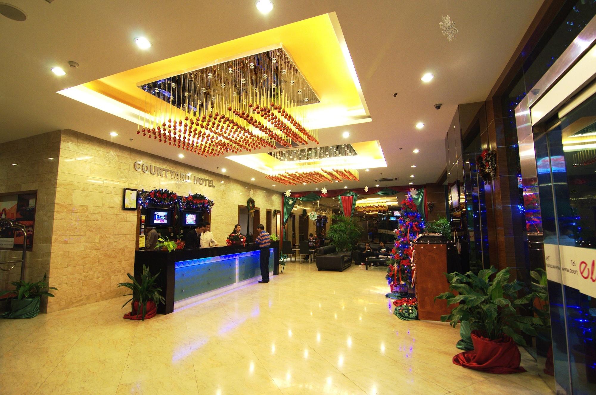 Vista Lobby Courtyard Hotel @ 1Borneo