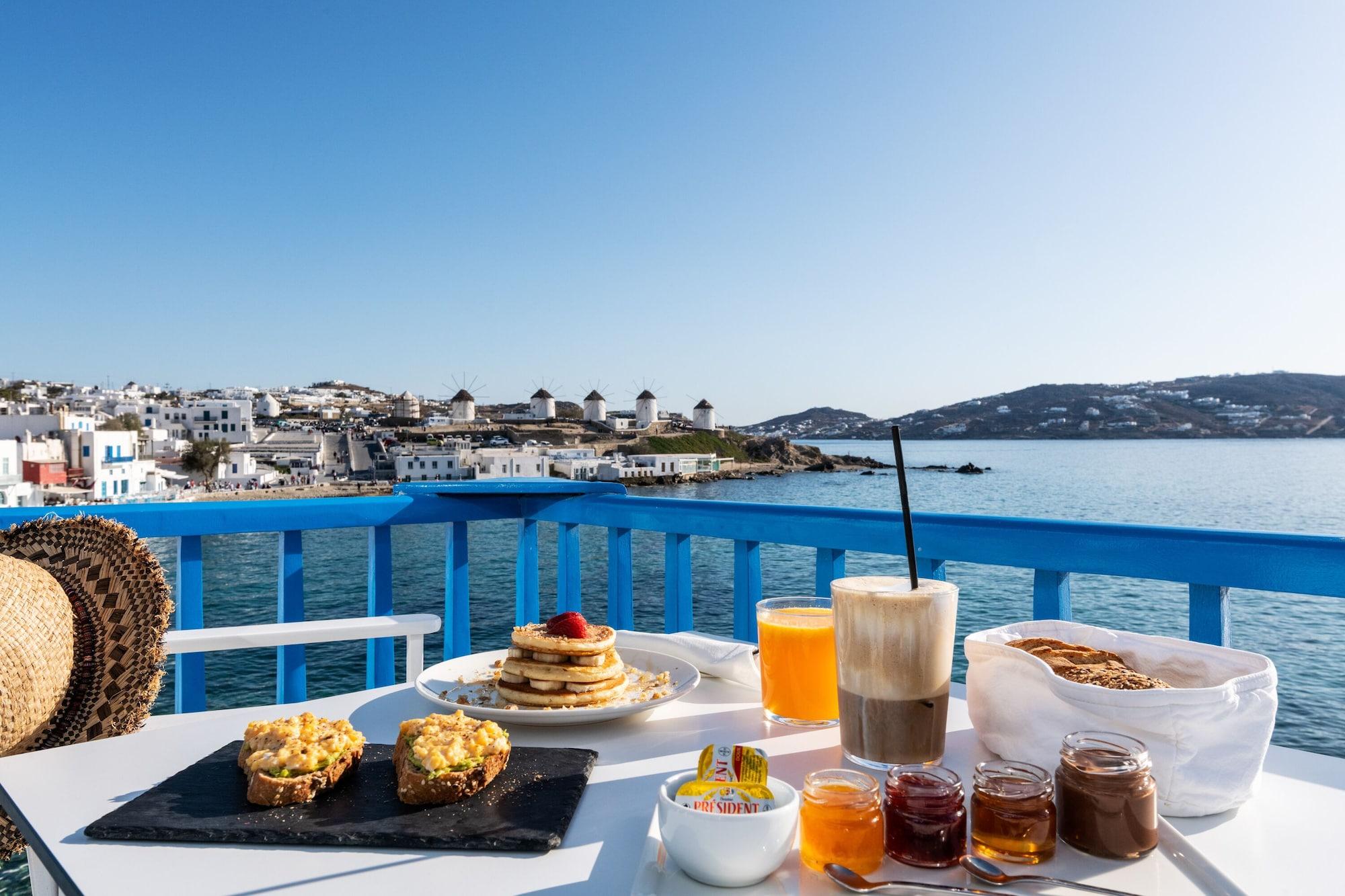 Varios Bluetopia Suites