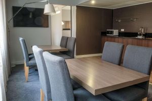 Alojamiento - Radisson Blu Arlandia Hotel