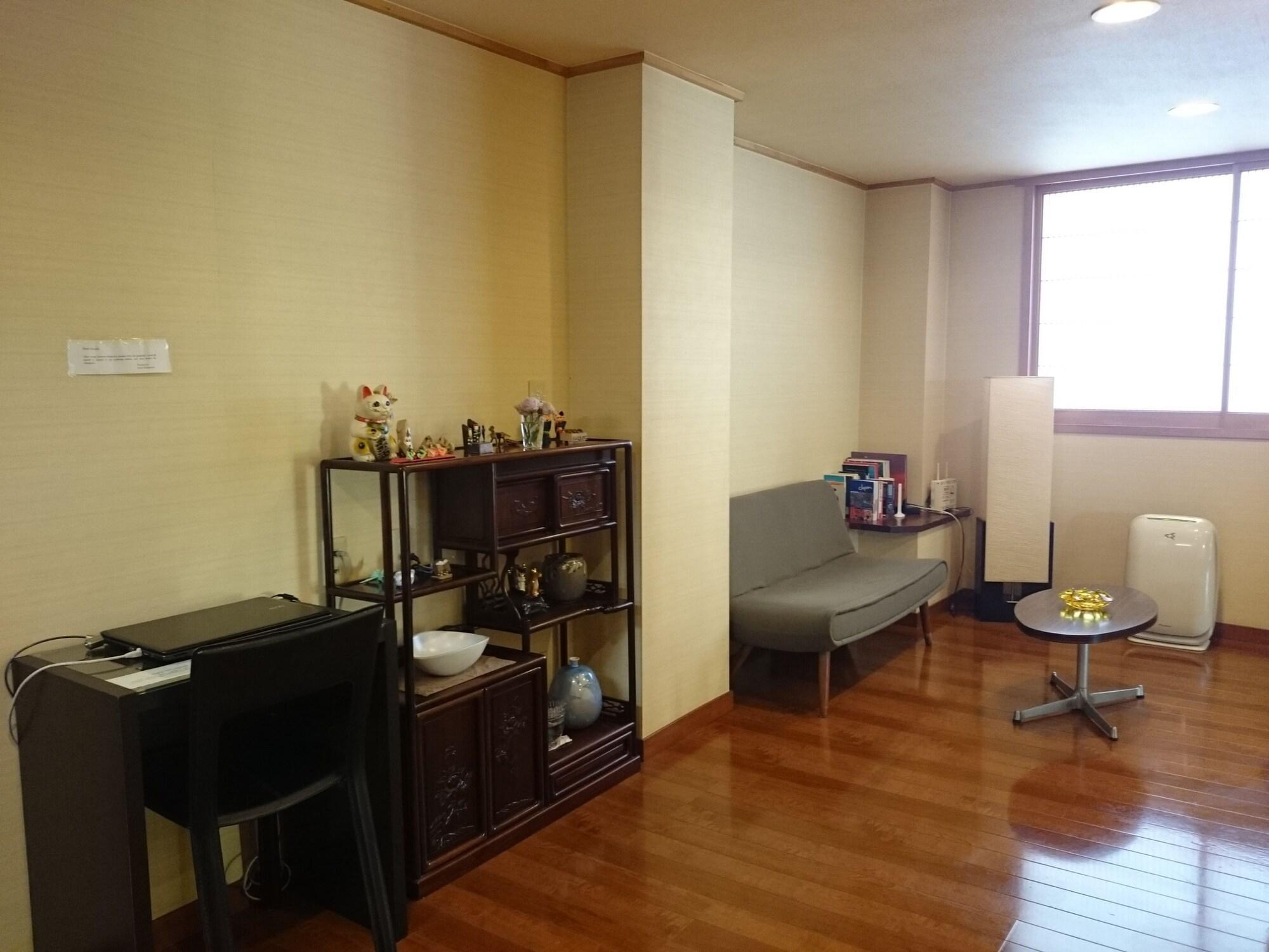 Bar/Salón Hotel Fukudaya