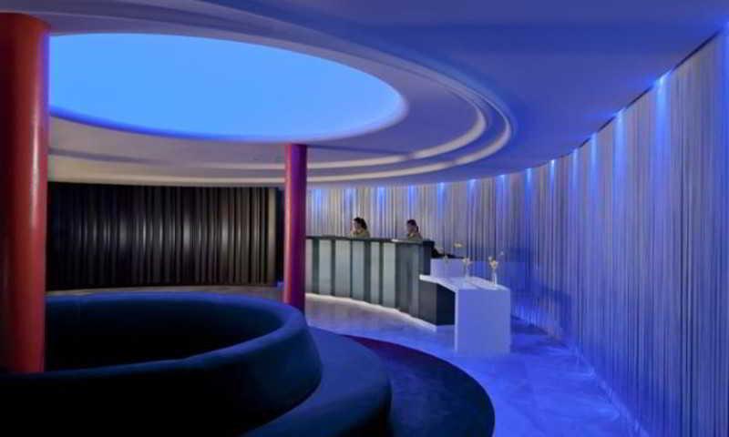 Vista Lobby DoubleTree by Hilton Queenstown