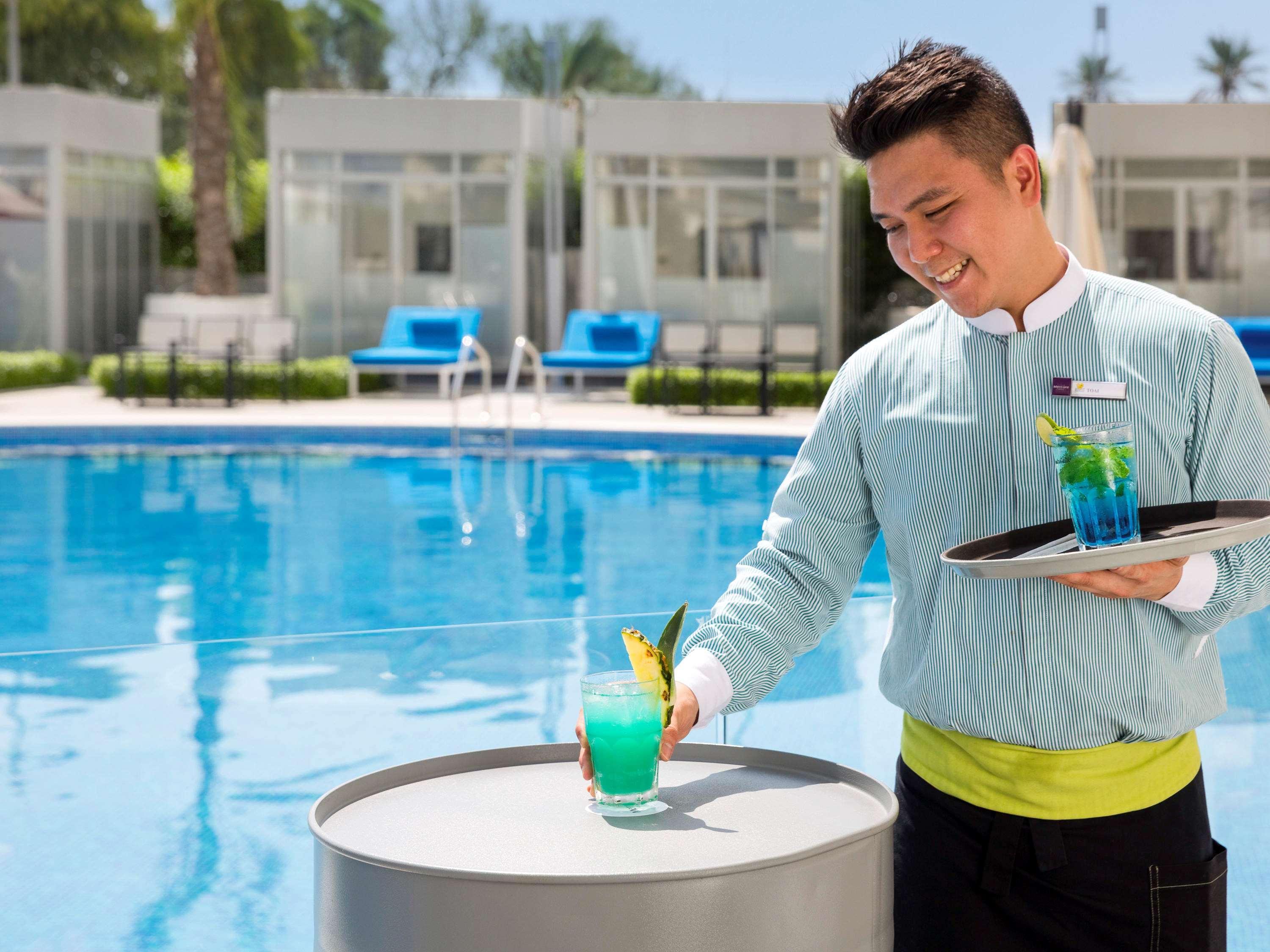 Bar/Salón Mercure Sohar