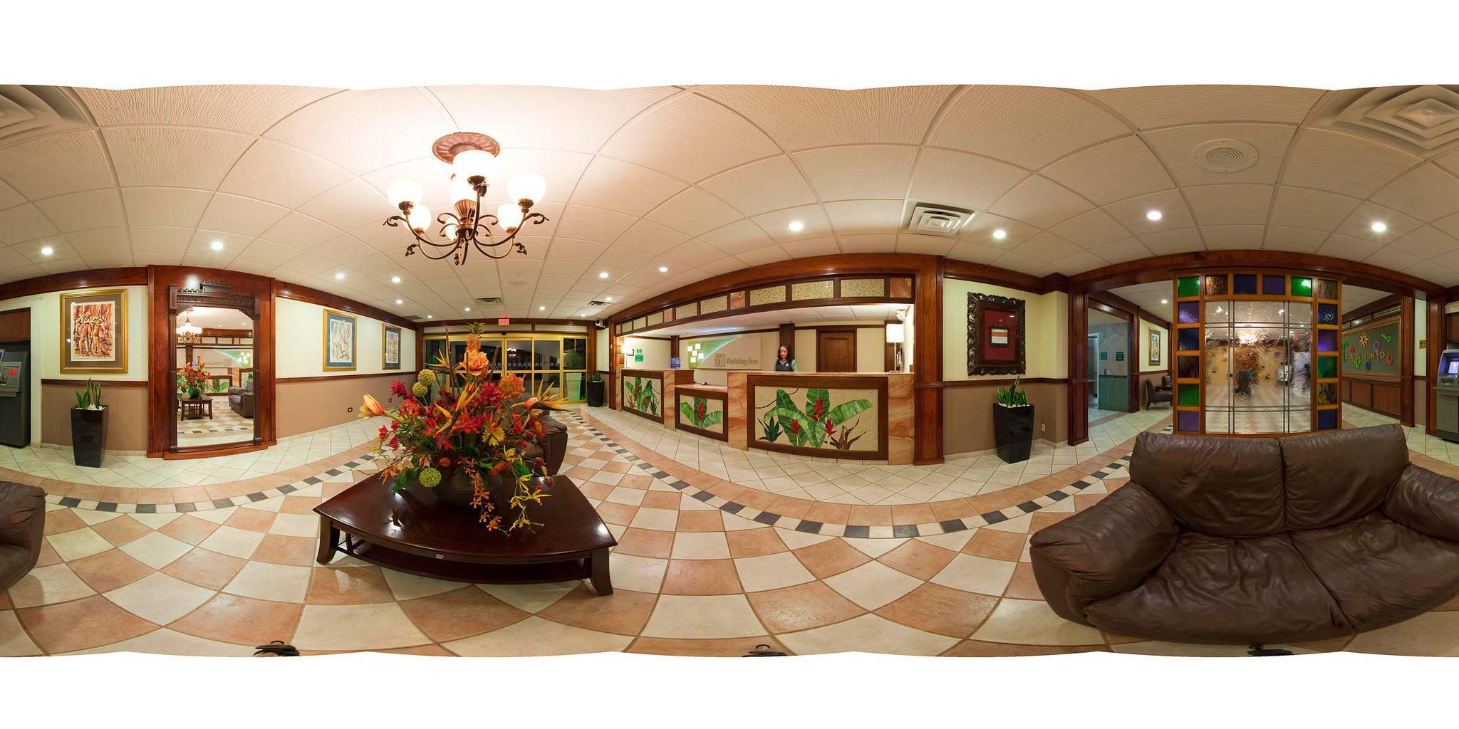 Vista Lobby Holiday Inn Ponce & Tropical Casino by IHG