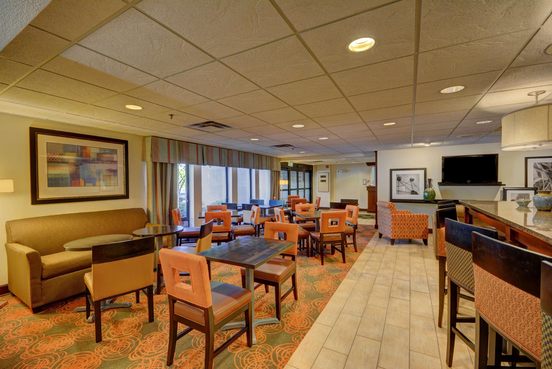 Vista Lobby Hampton Inn by Hilton Indianapolis-South