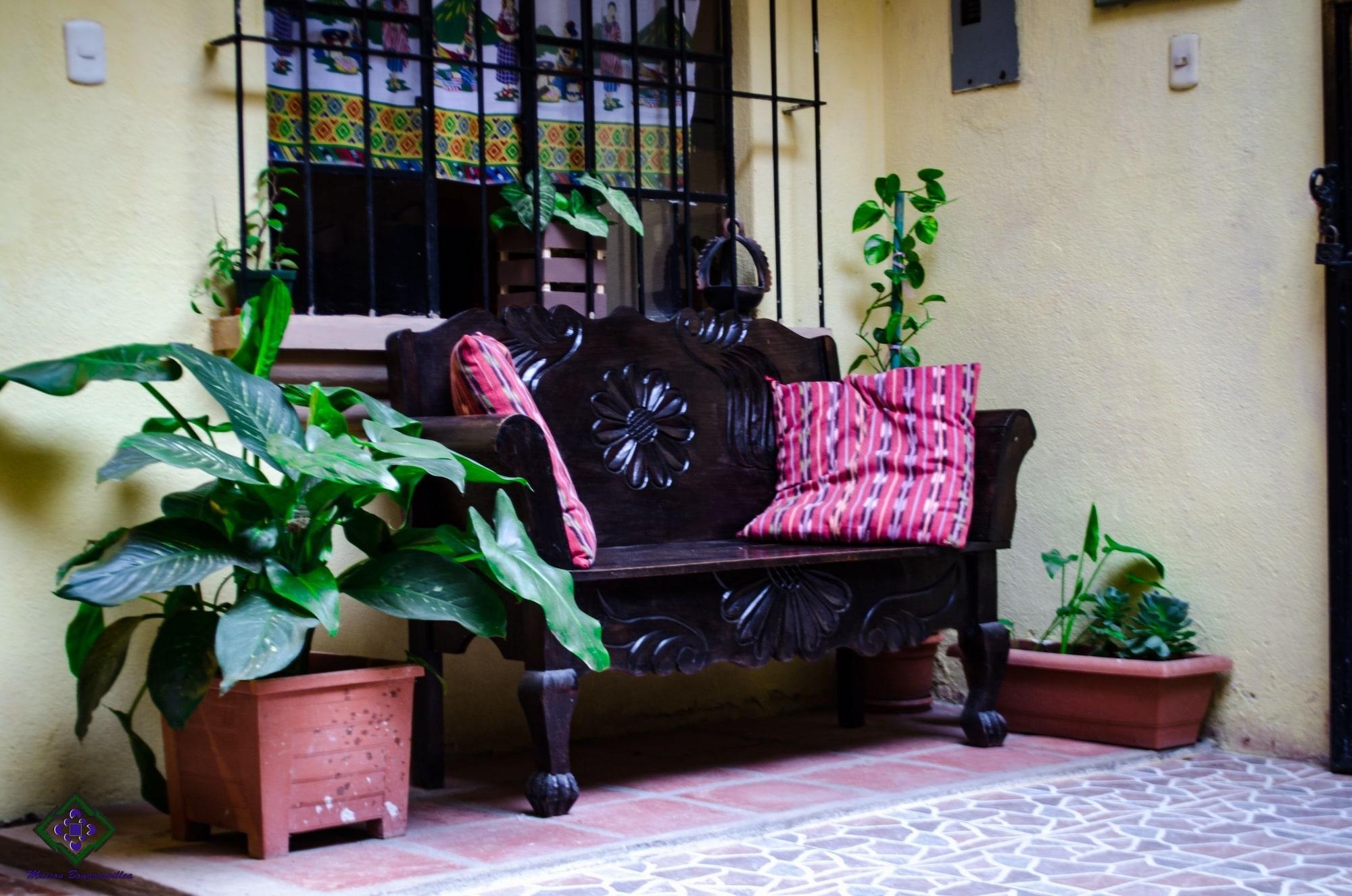 Vista Lobby Maison Bougainvillea
