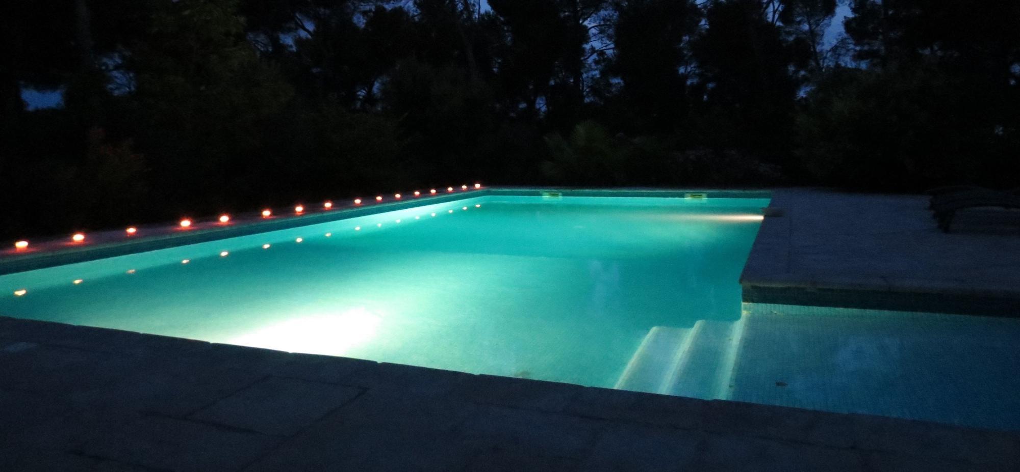 Instalaciones Recreativas La Bastide De L'aube Chambre d hôtes