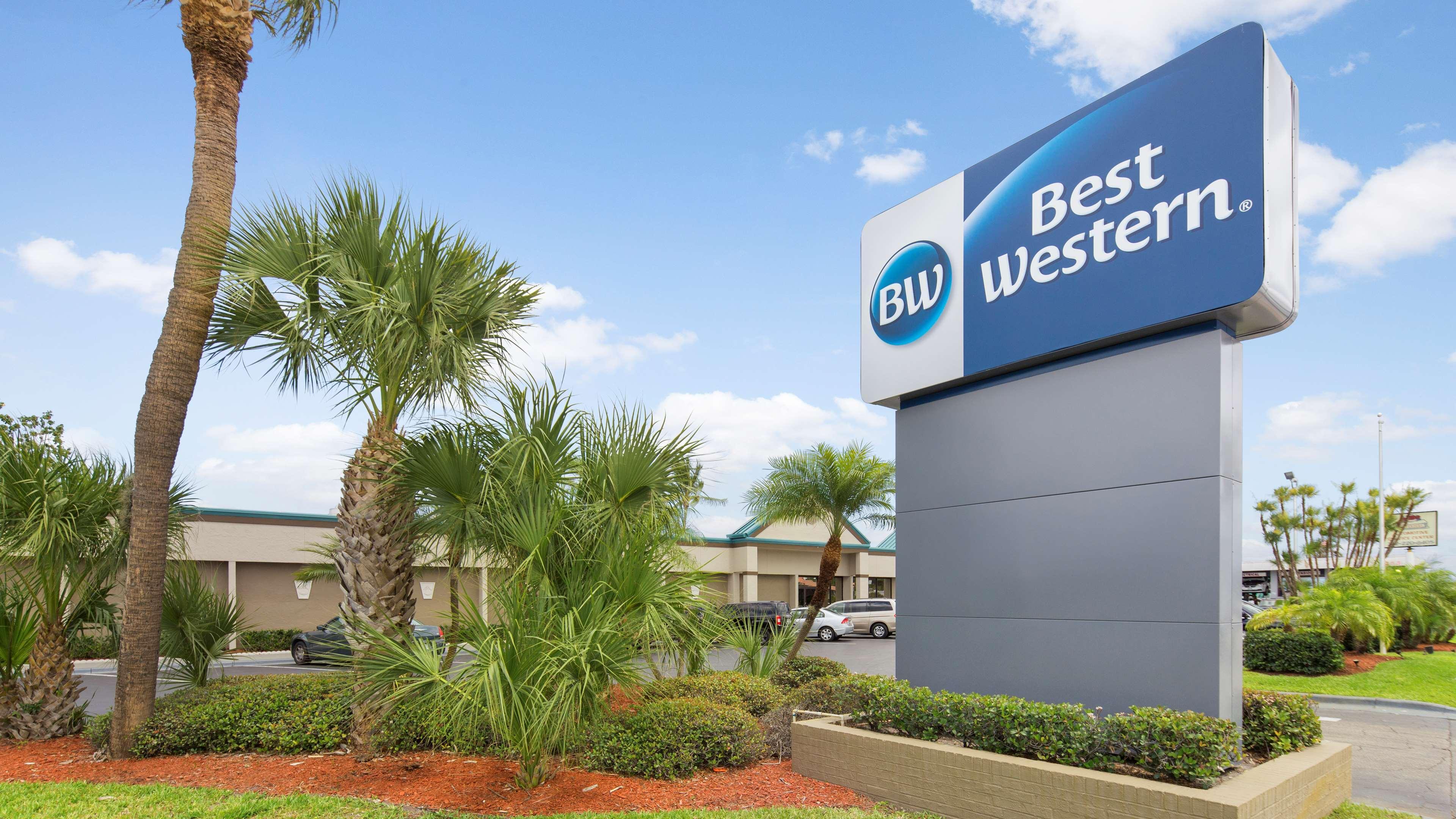Vista Exterior Best Western Downtown Stuart