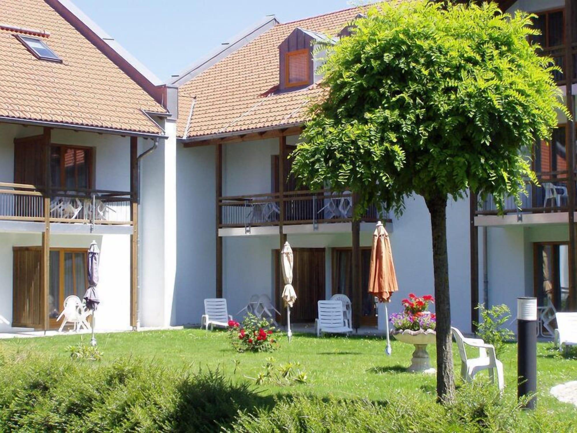 Vista Exterior Hotel Sonnenhof - Tante ALMA’s Sommerfrische