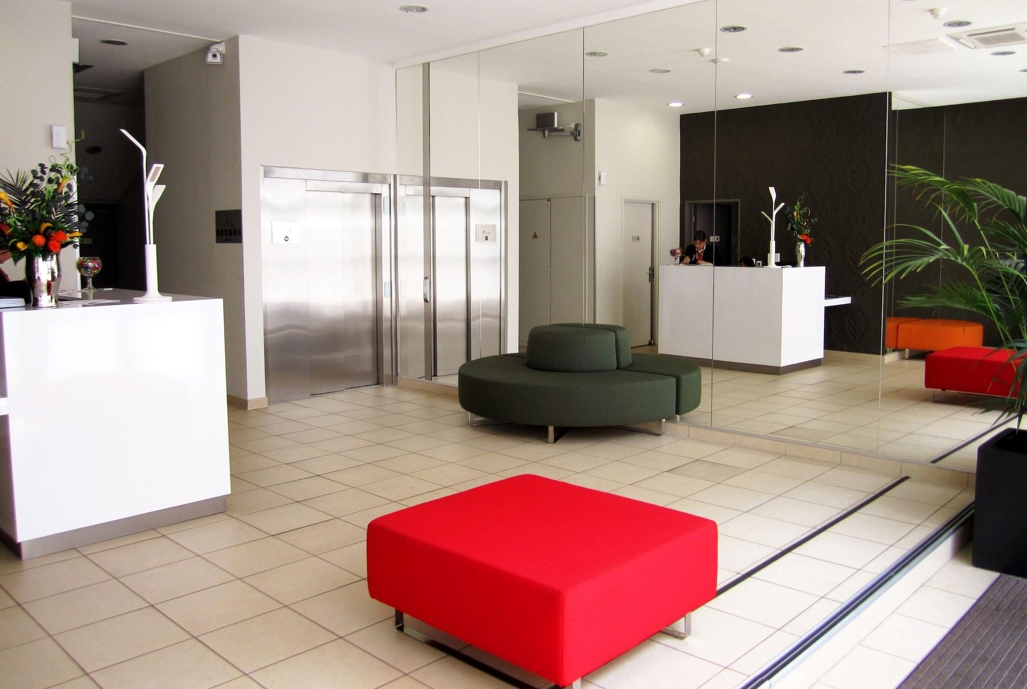 Vista Lobby Lagrange Apart'HOTEL Toulouse Saint Michel