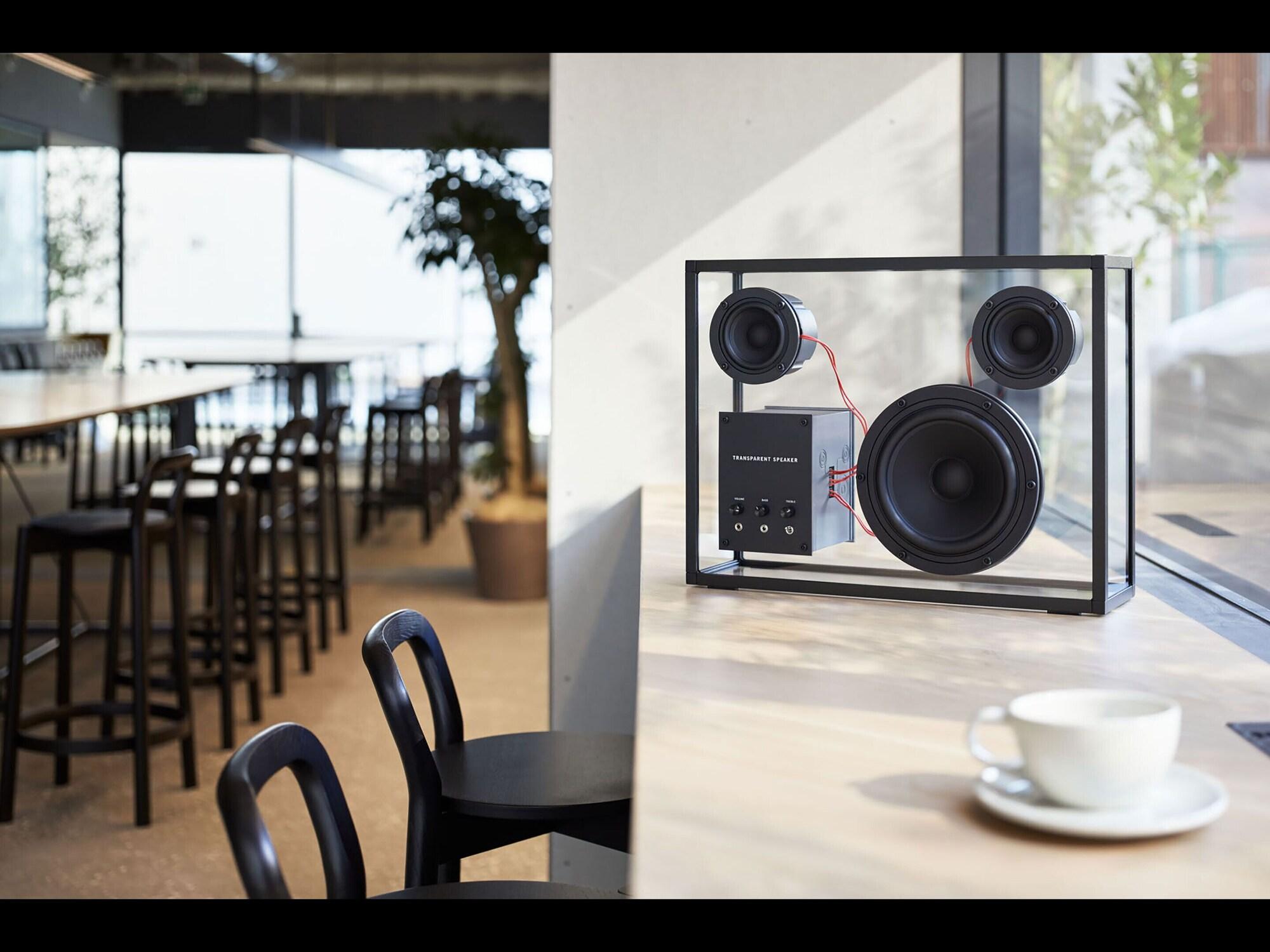 Bar/Salón 9h nine hours Nagoya station