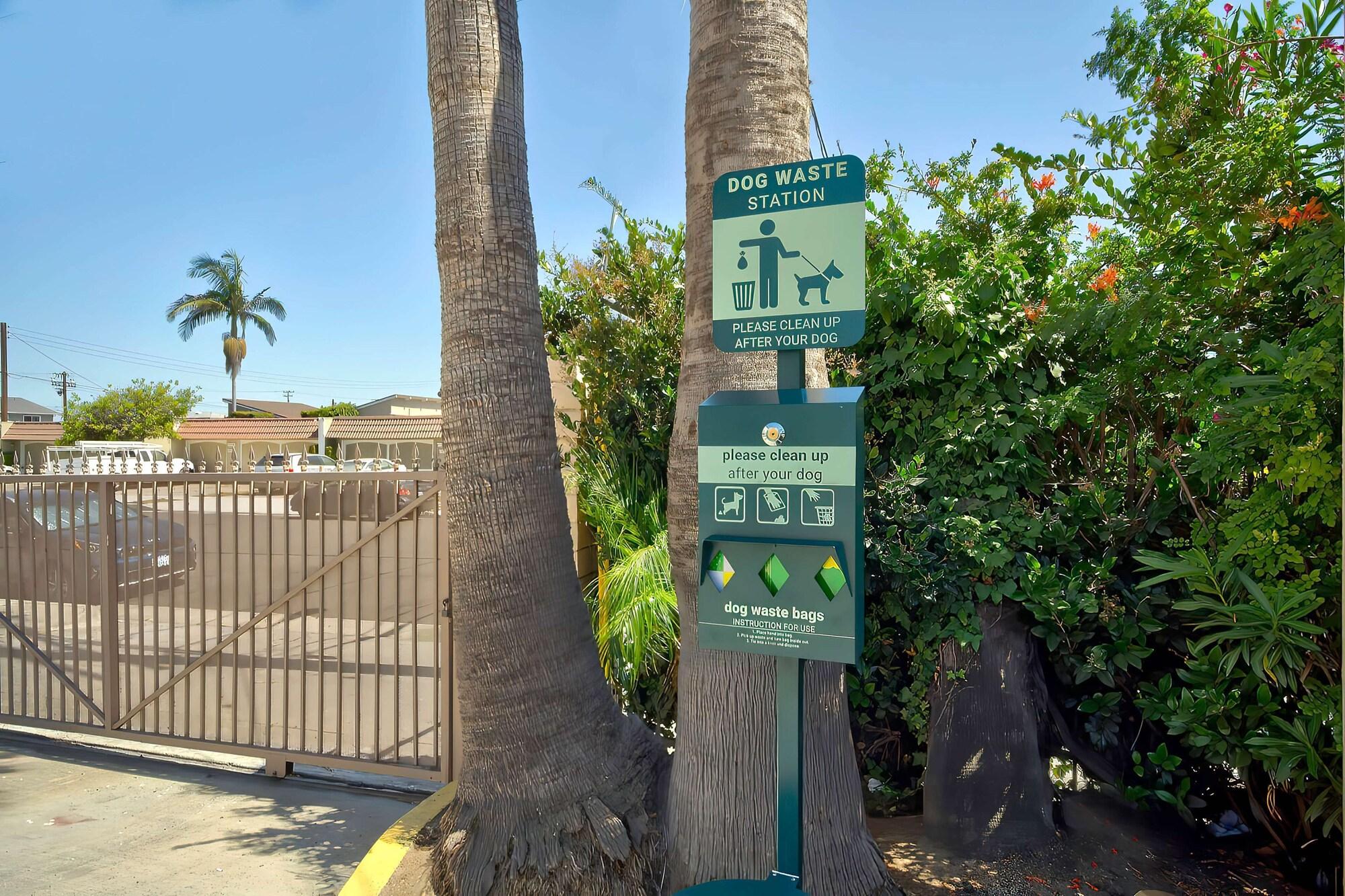 Vista Exterior Studio 6 Suites Lawndale, CA – South Bay