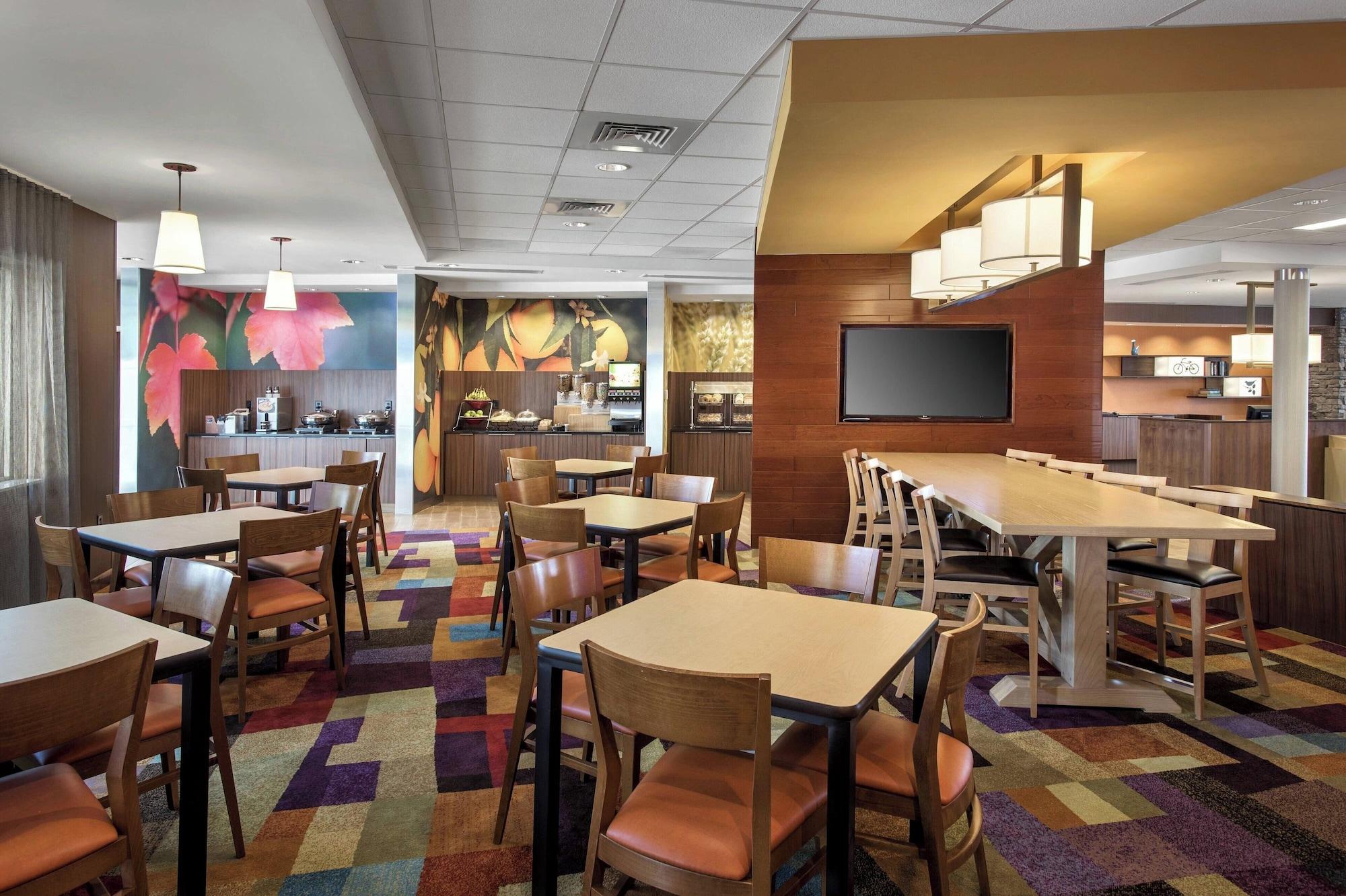Restaurant Fairfield Inn & Suites Wilmington New Castle