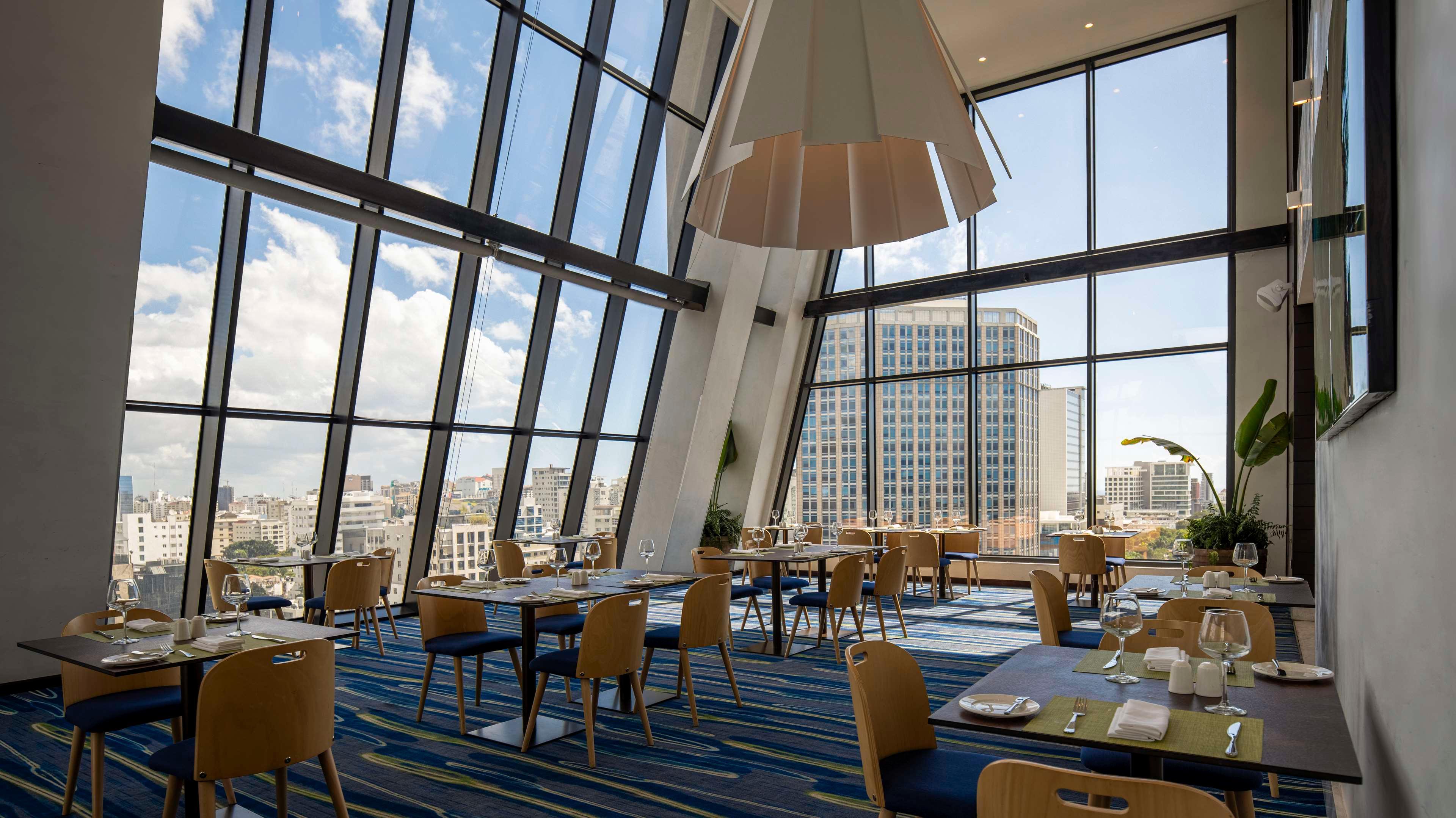 Restaurant Homewood Suites by Hilton Santo Domingo, Dominican Republic