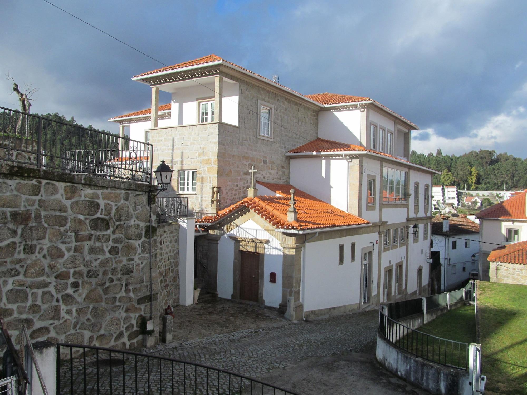 Varios Hotel Solar da Capela