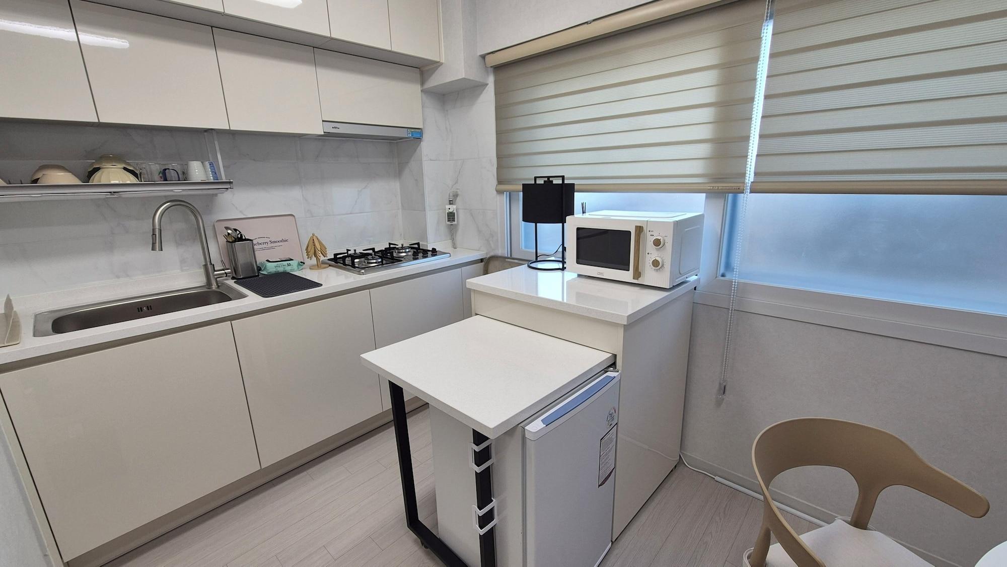 Equipamiento de Habitación J2 US