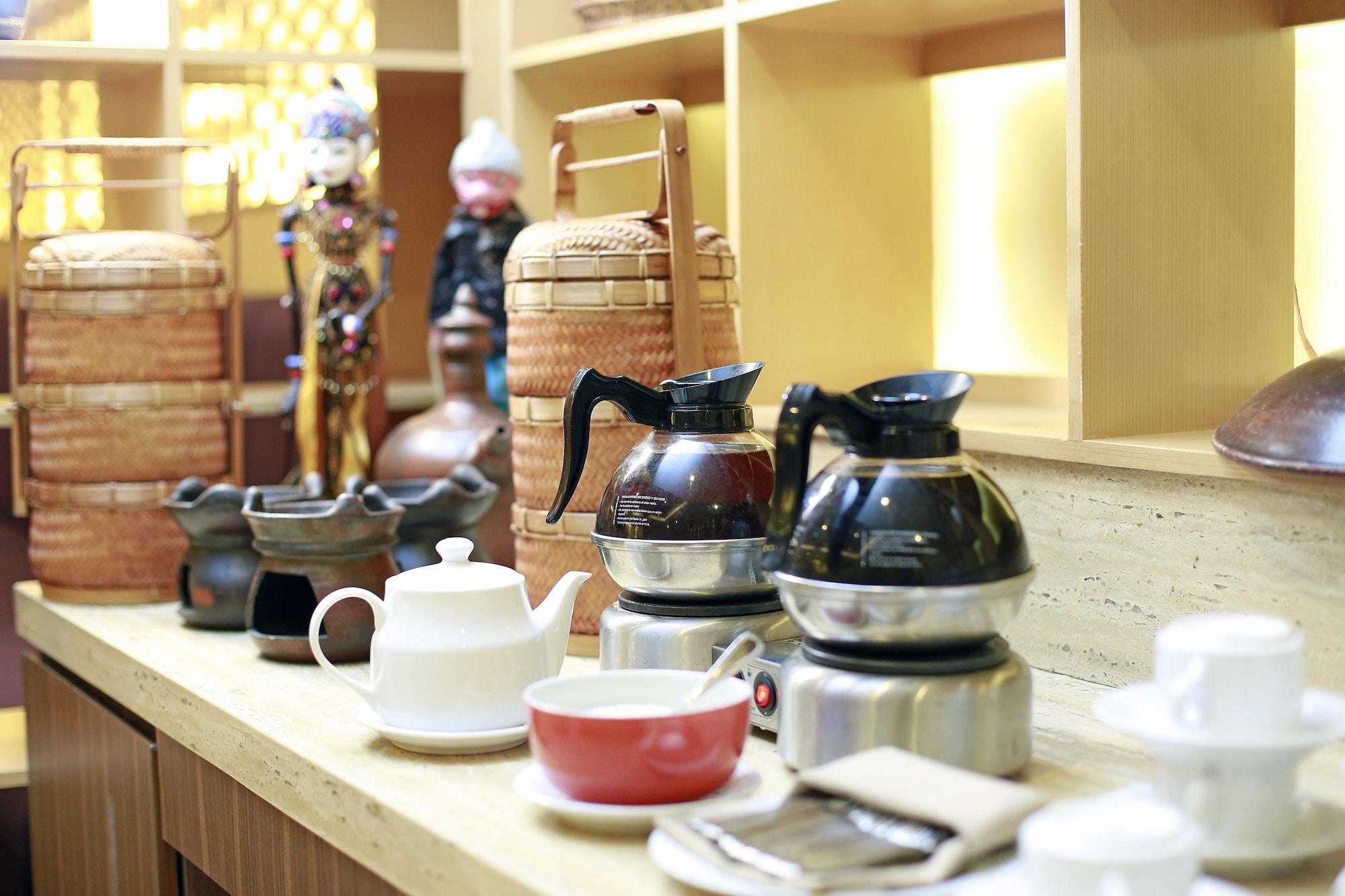 Bar/Salón All Sedayu Hotel Kelapa Gading