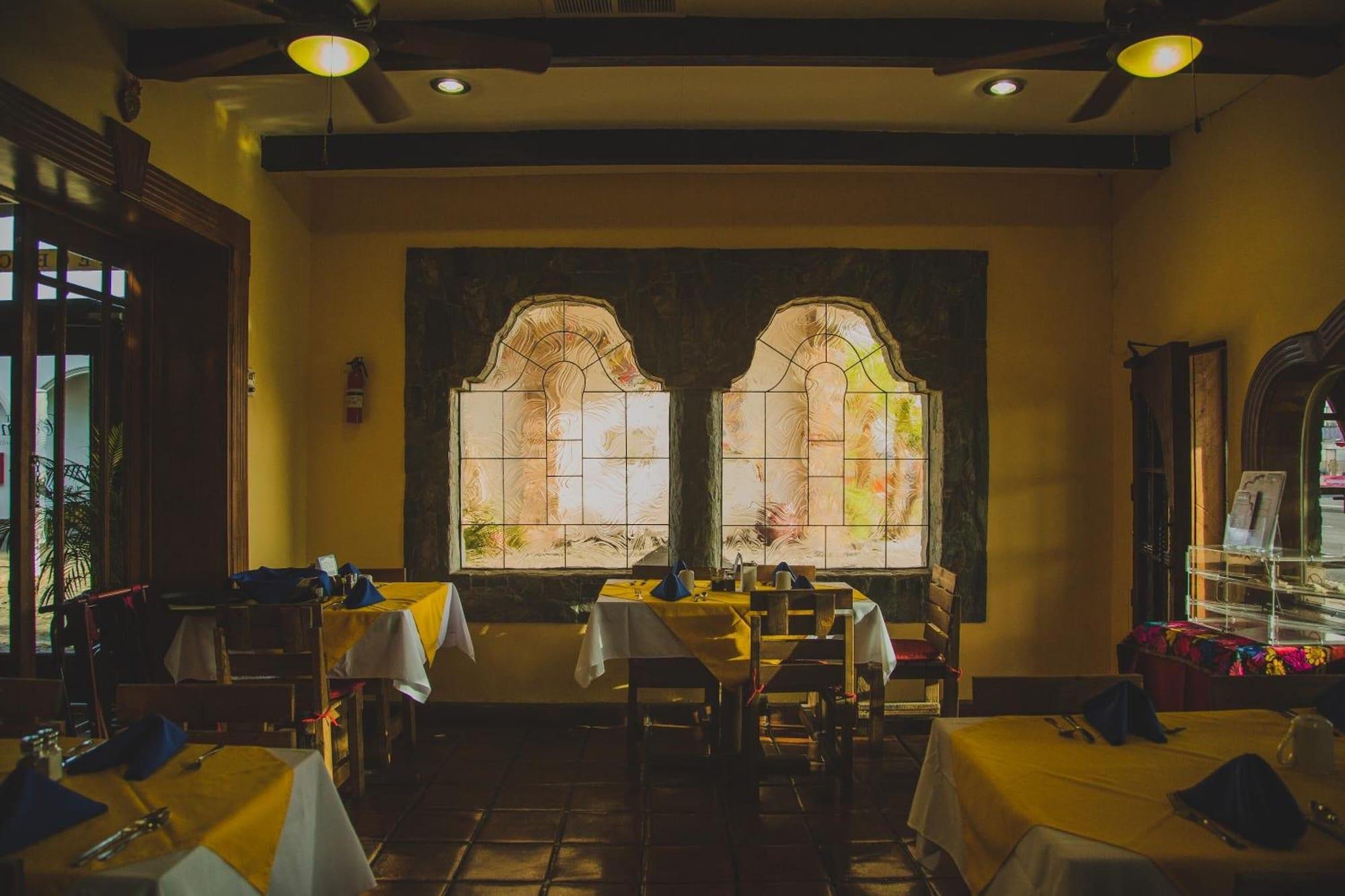 Restaurant Hotel Cosmos Don Carlos