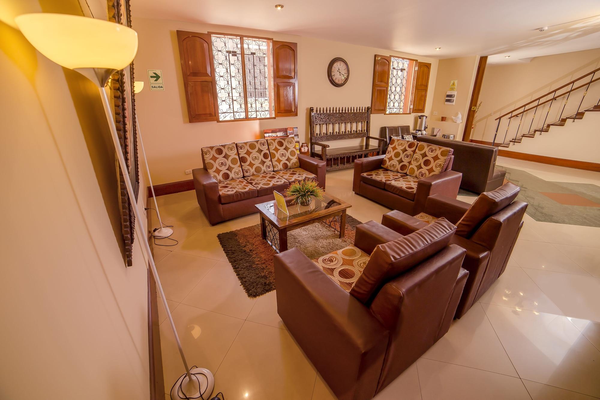 Vista Lobby Las Torres de Ugarte