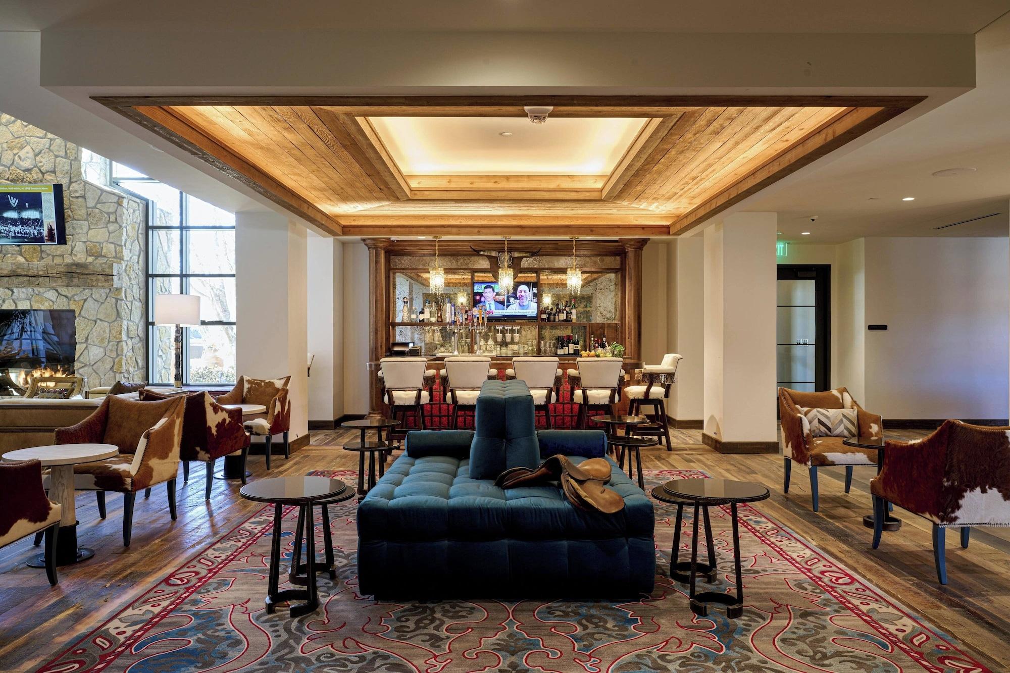 Vista Lobby Hotel Drover, Autograph Collection
