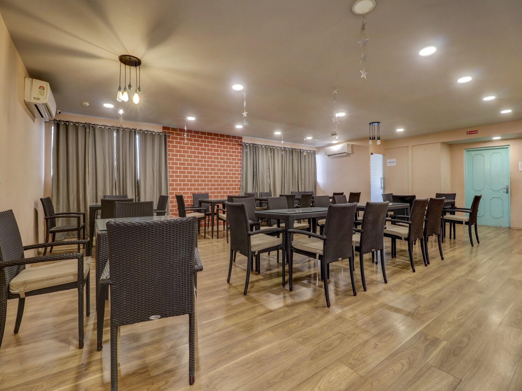 Restaurant UPAR Hotels Indiranagar