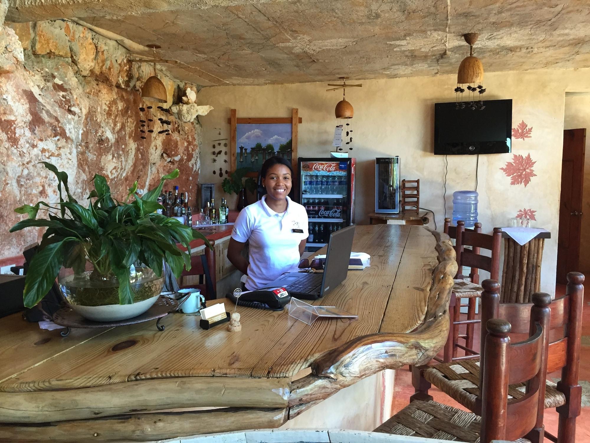 Vista Lobby Altos de Caño Hondo