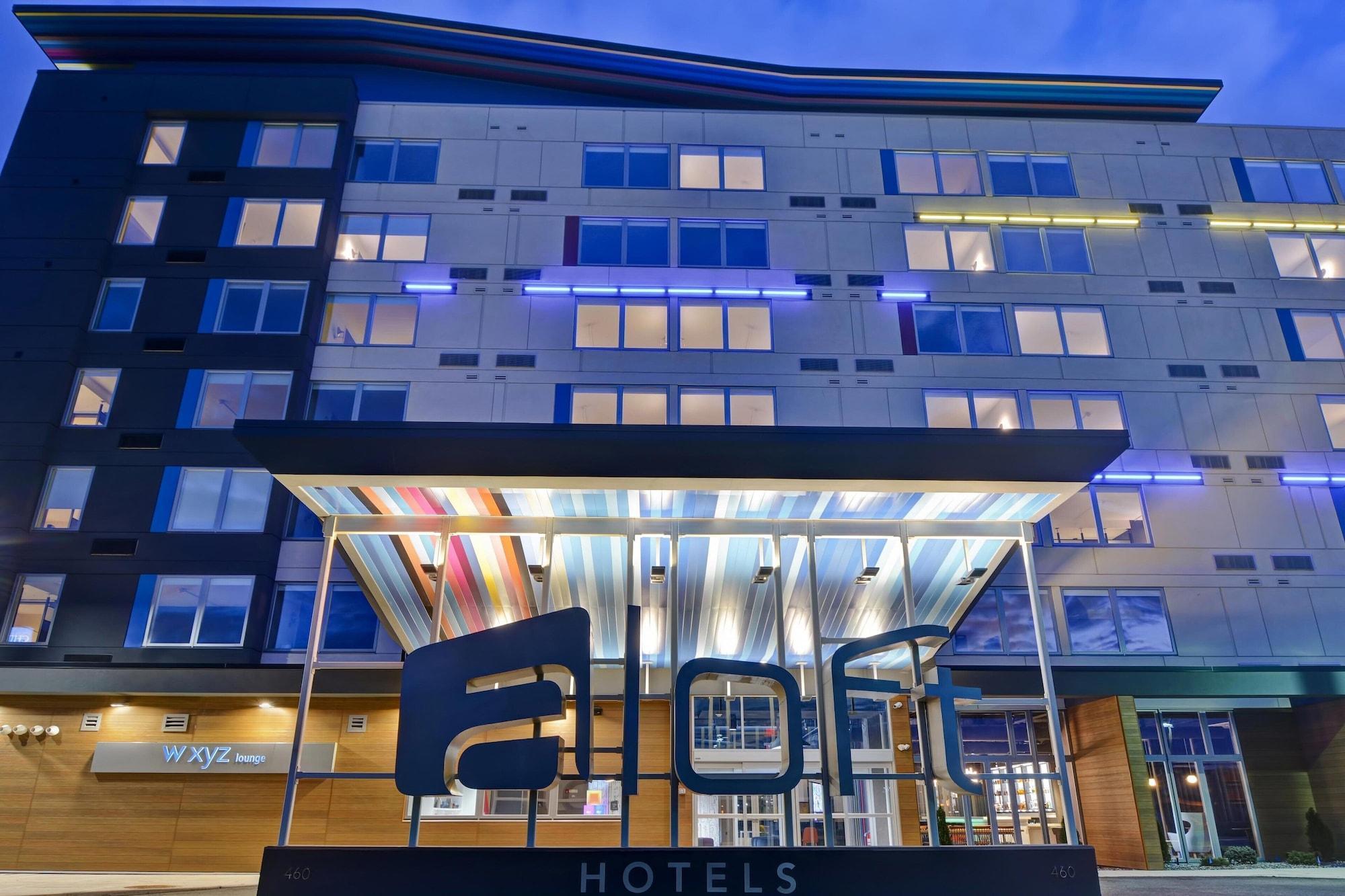 Vista Exterior Aloft Secaucus Meadowlands