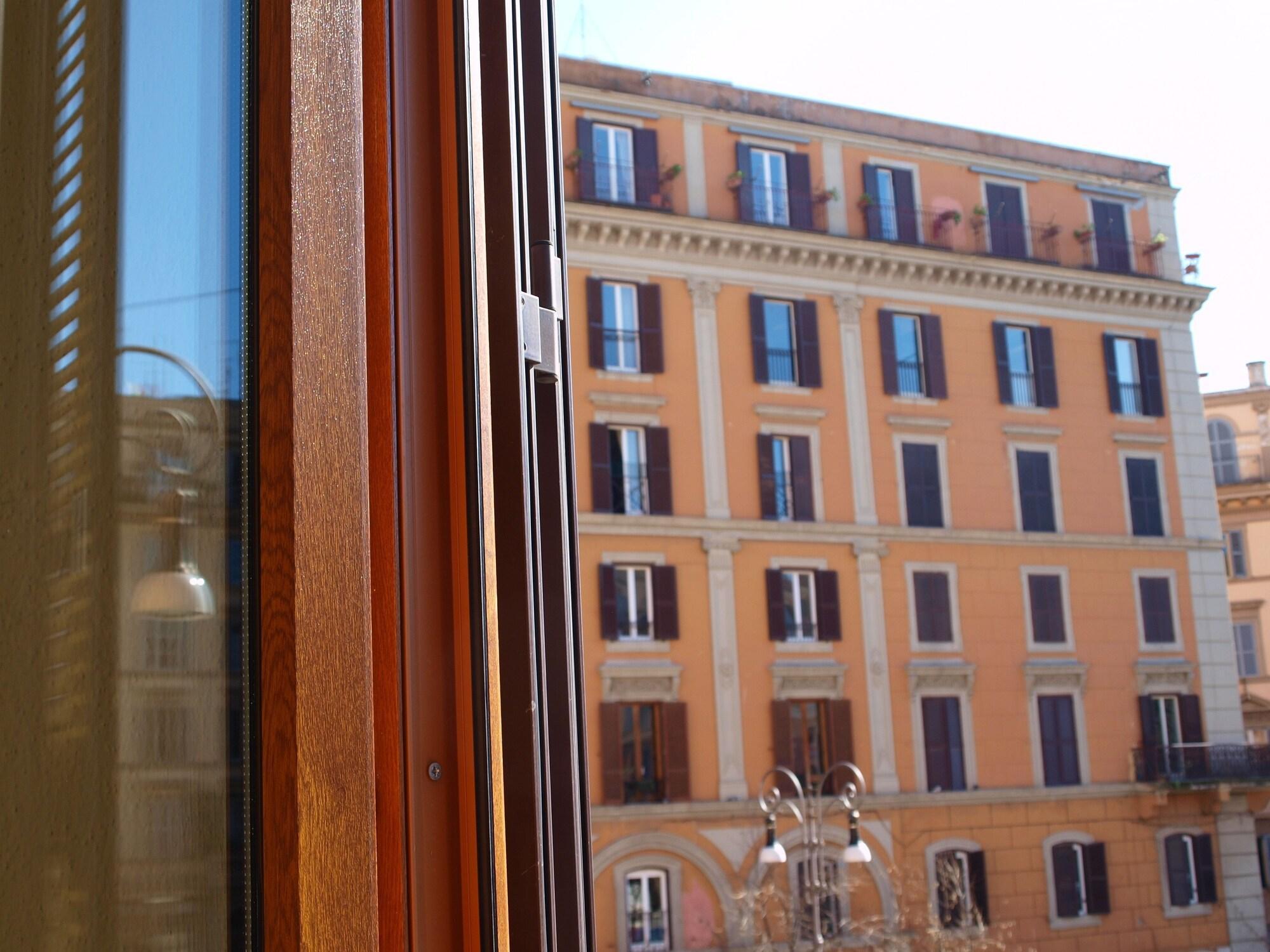 Vista Exterior Hotel Trastevere
