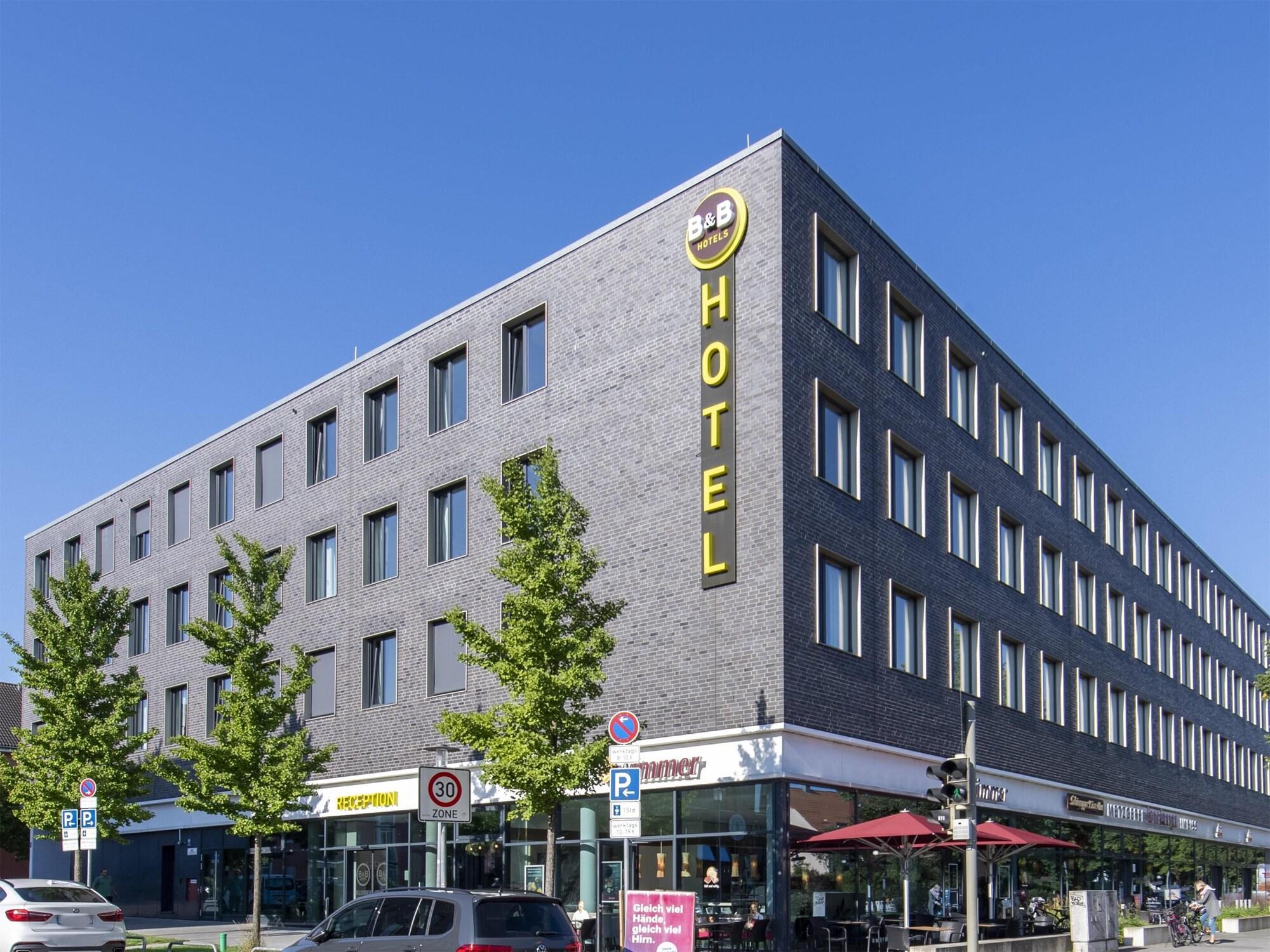 Varios B&B Hotel München-Trudering