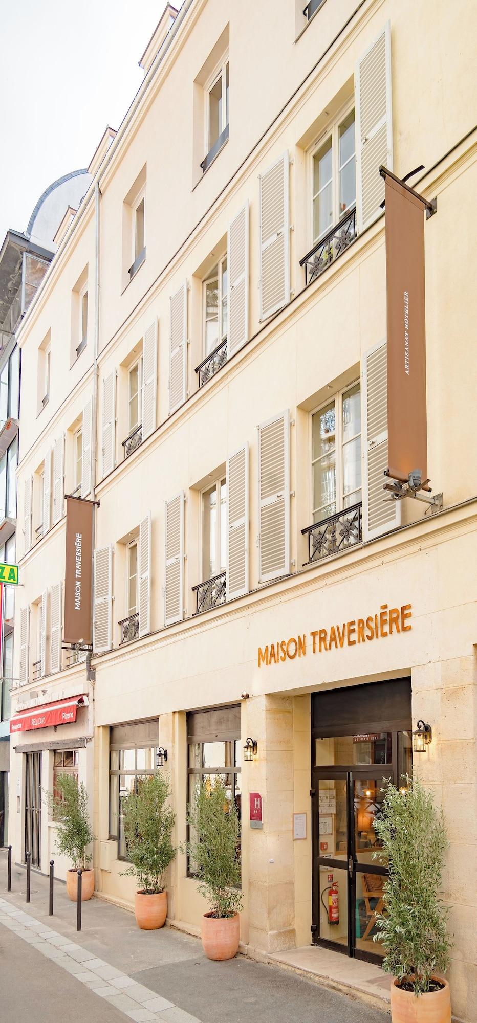 Vista Exterior Maison Traversière