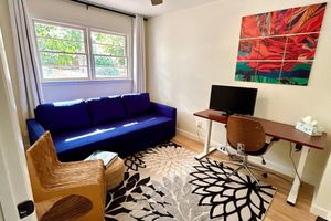 Alquiler Vacacional - Pet friendly walkable neighborhood! The Sun House - Entire home to yourself