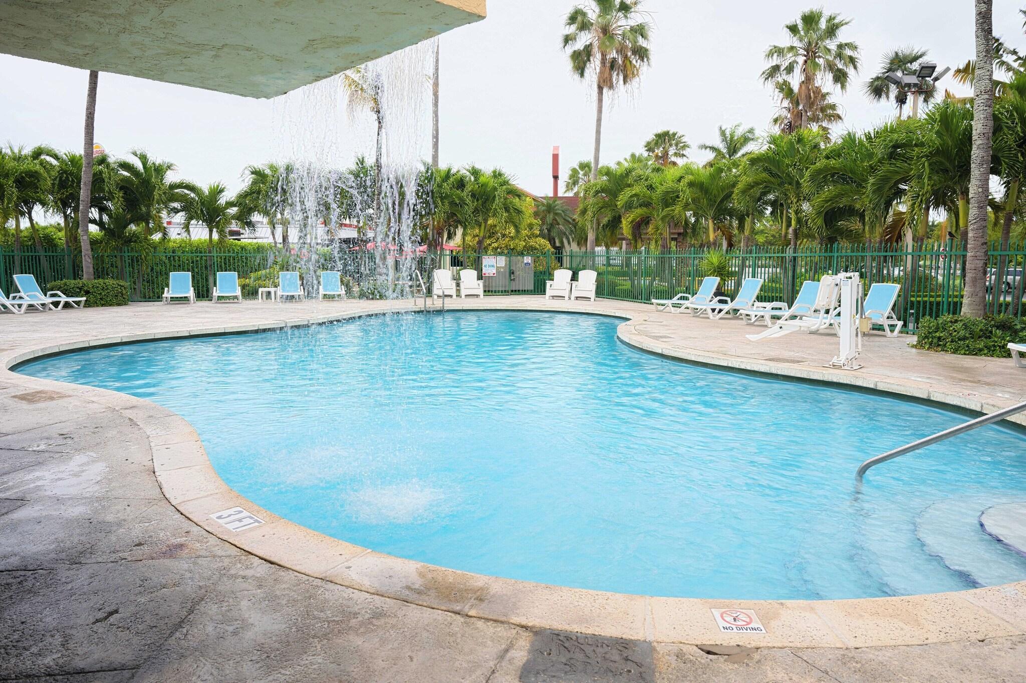 Vista Piscina Fairway Inn Florida City Homestead Everglades