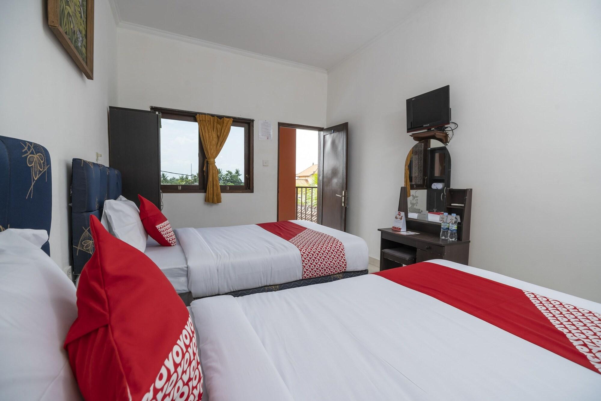 Set de Habitación OYO 636 Apartmen Kak Okoh