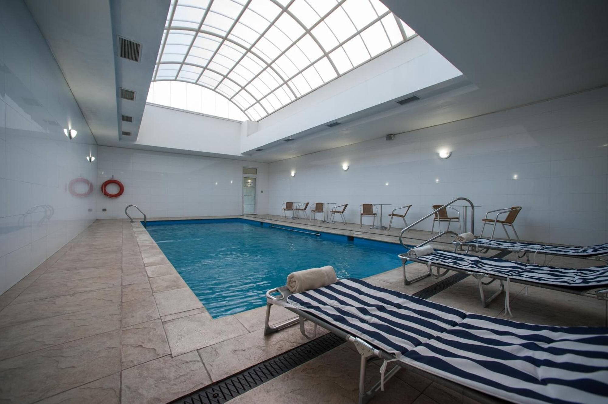 Vista Piscina Diego Almagro Lomas Verdes